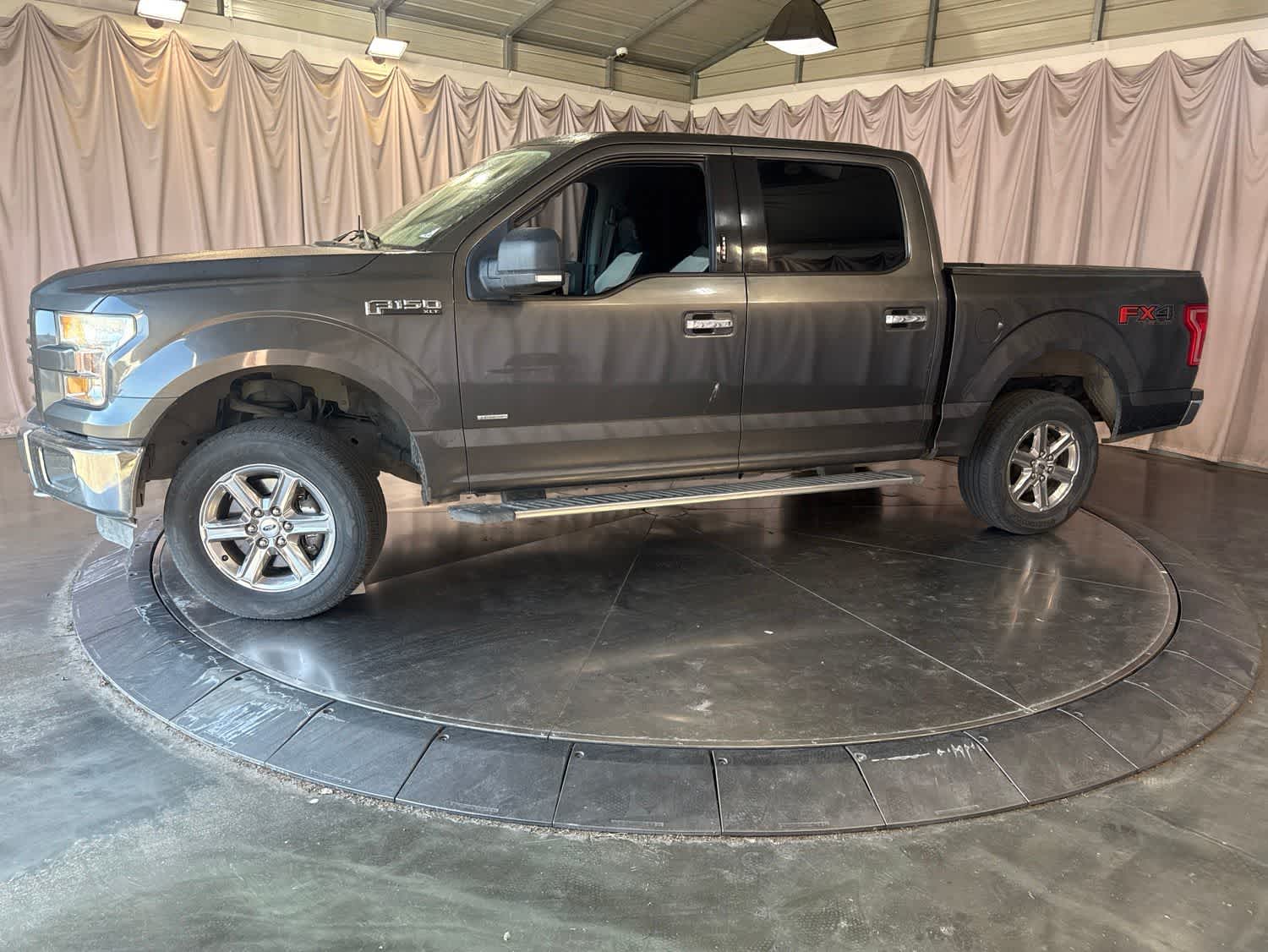 2016 Ford F-150 photo 5