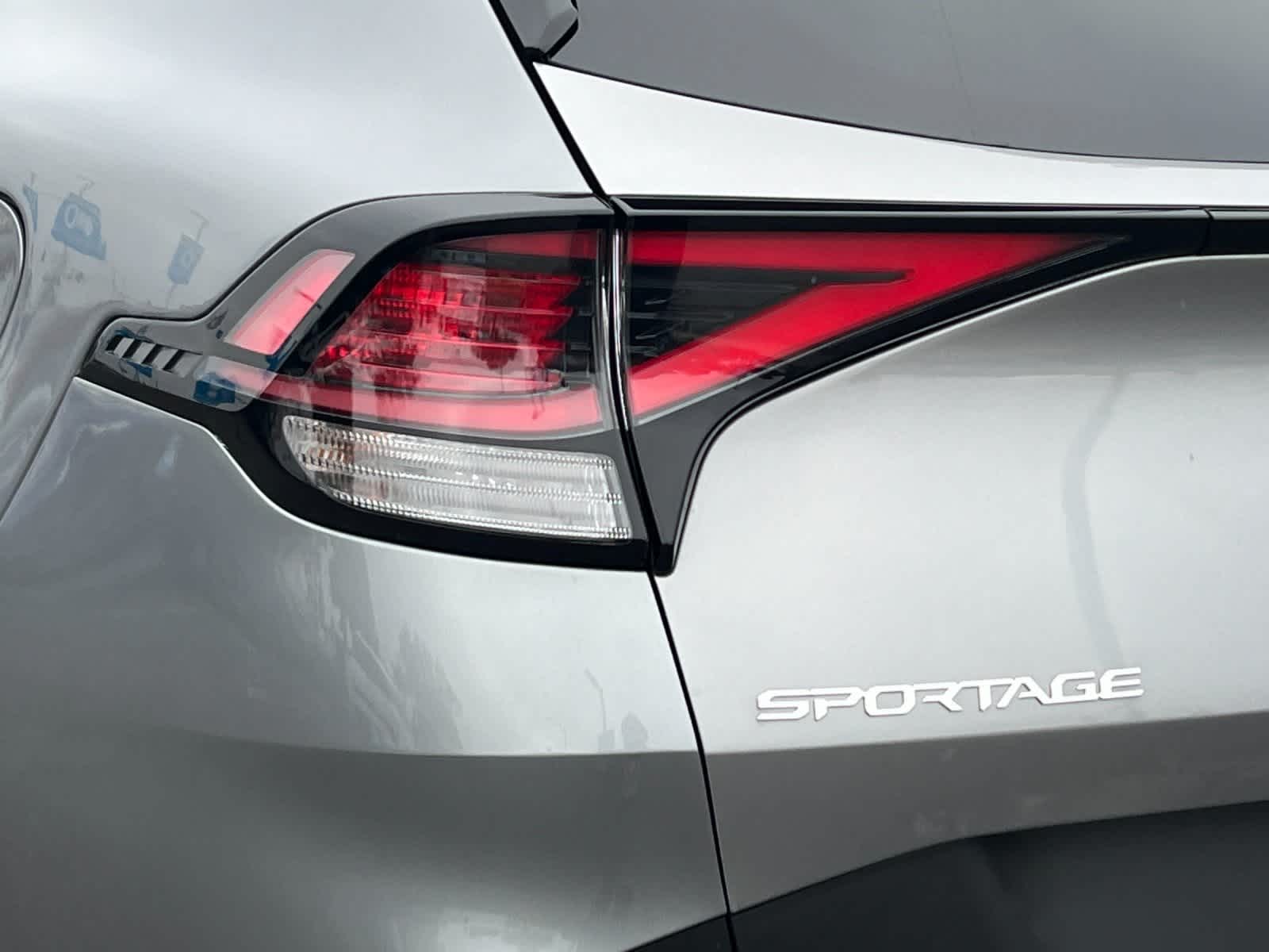 Thumbnail: 2025 Kia Sportage - 25
