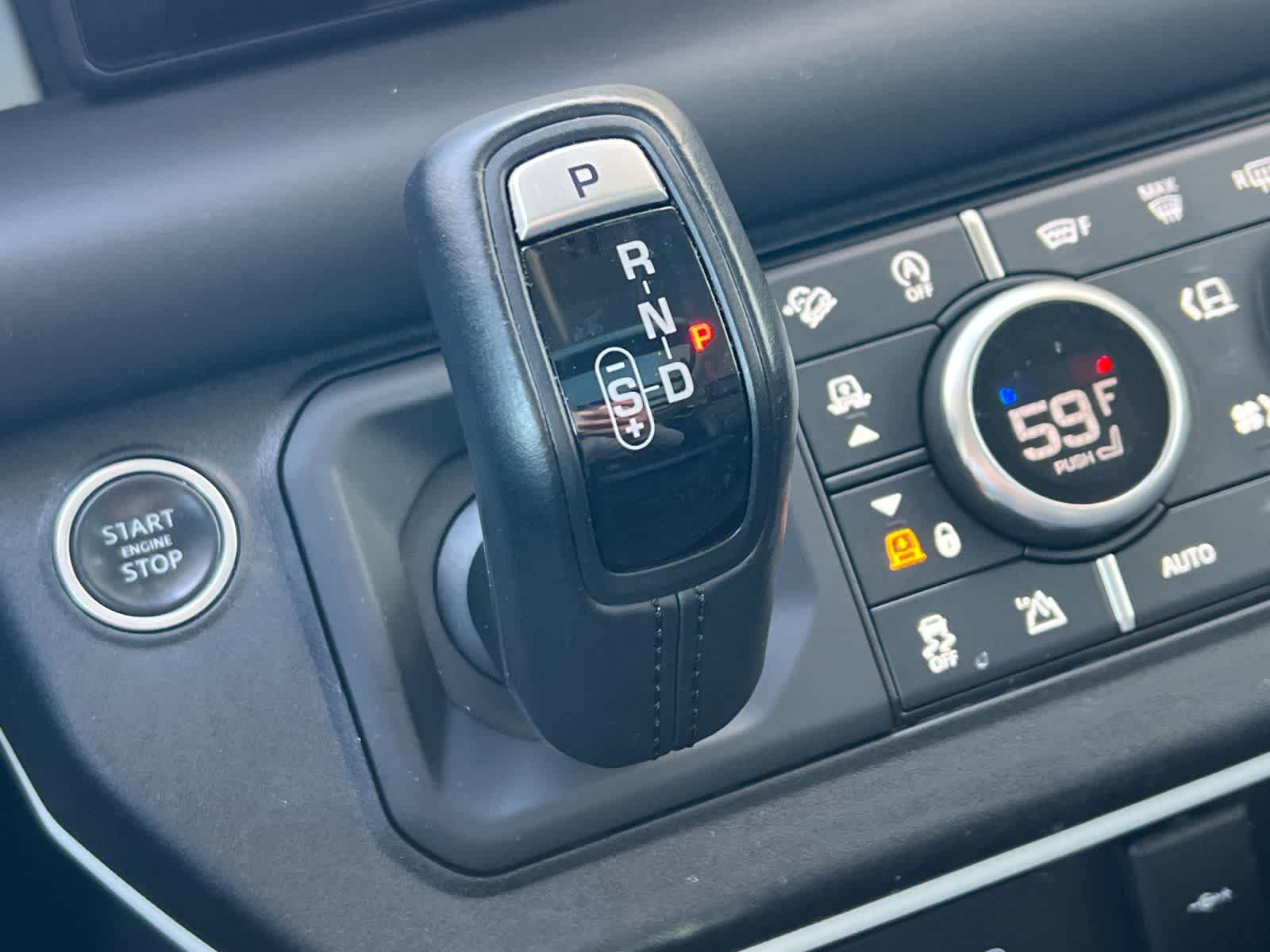 Thumbnail: 2020 Land Rover Defender - 24