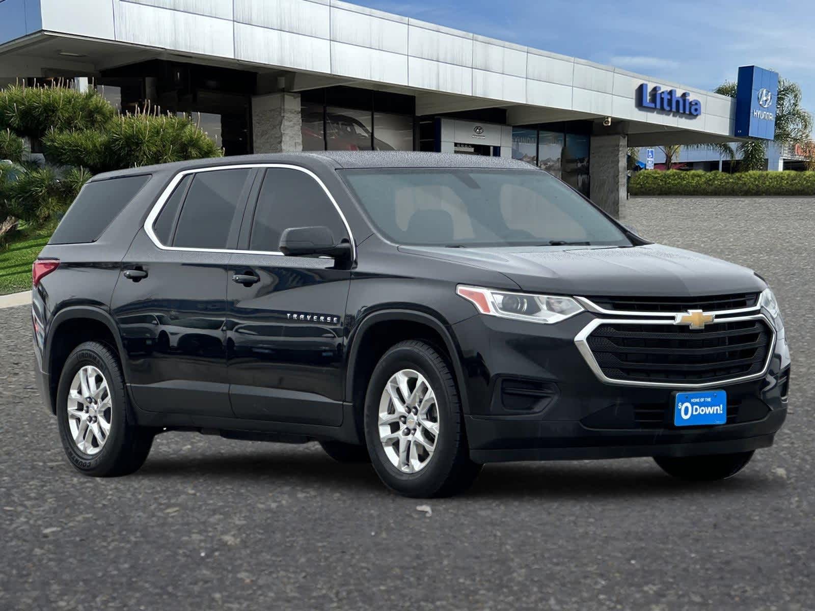 Thumbnail: 2021 Chevrolet Traverse - 9