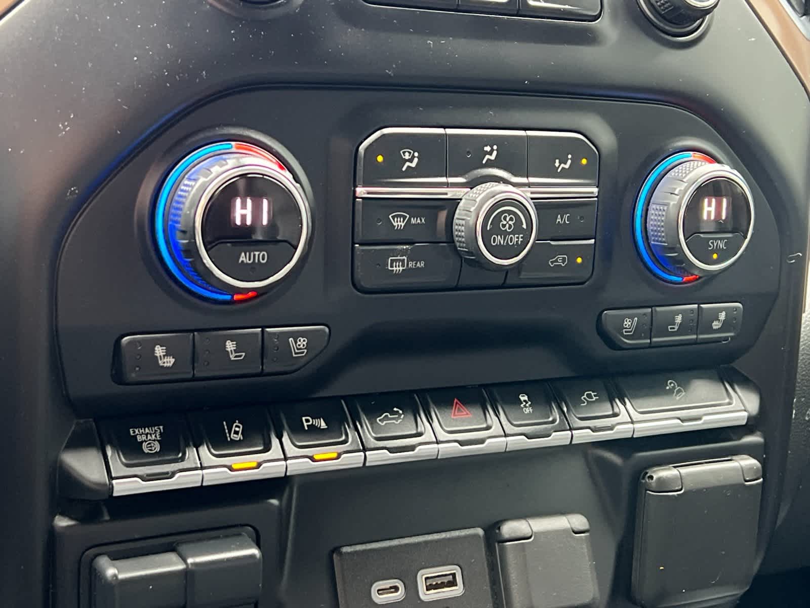 Thumbnail: 2020 Chevrolet Silverado 2500 - 20