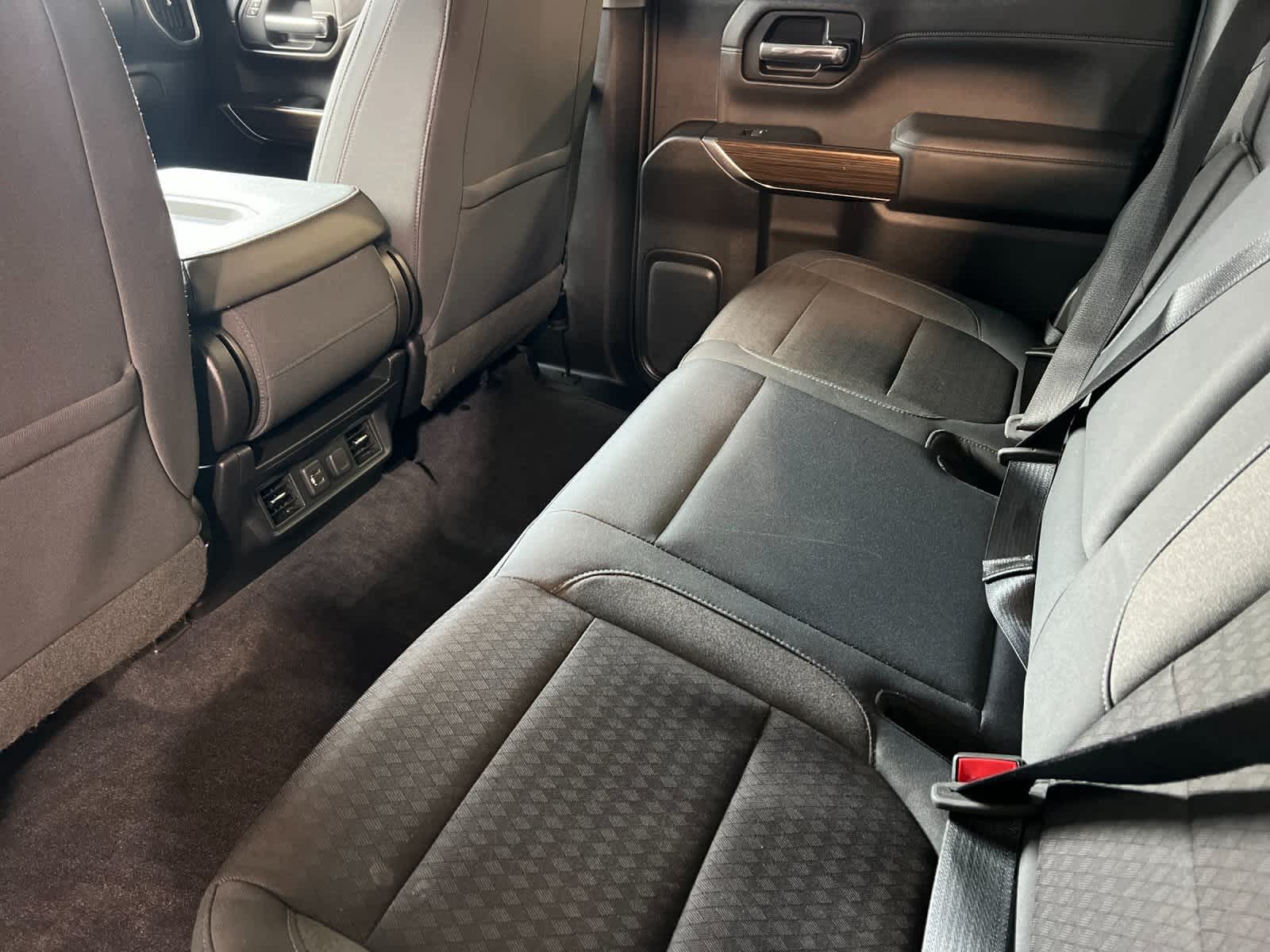 Thumbnail: 2019 Chevrolet Silverado 1500 - 4