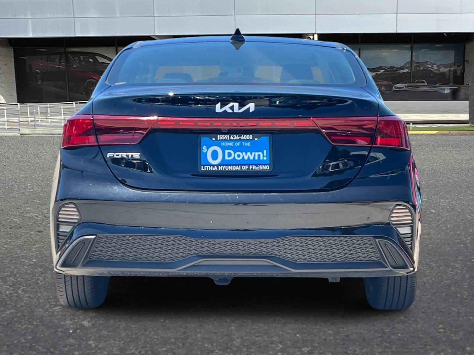 Thumbnail: 2023 Kia Forte - 7
