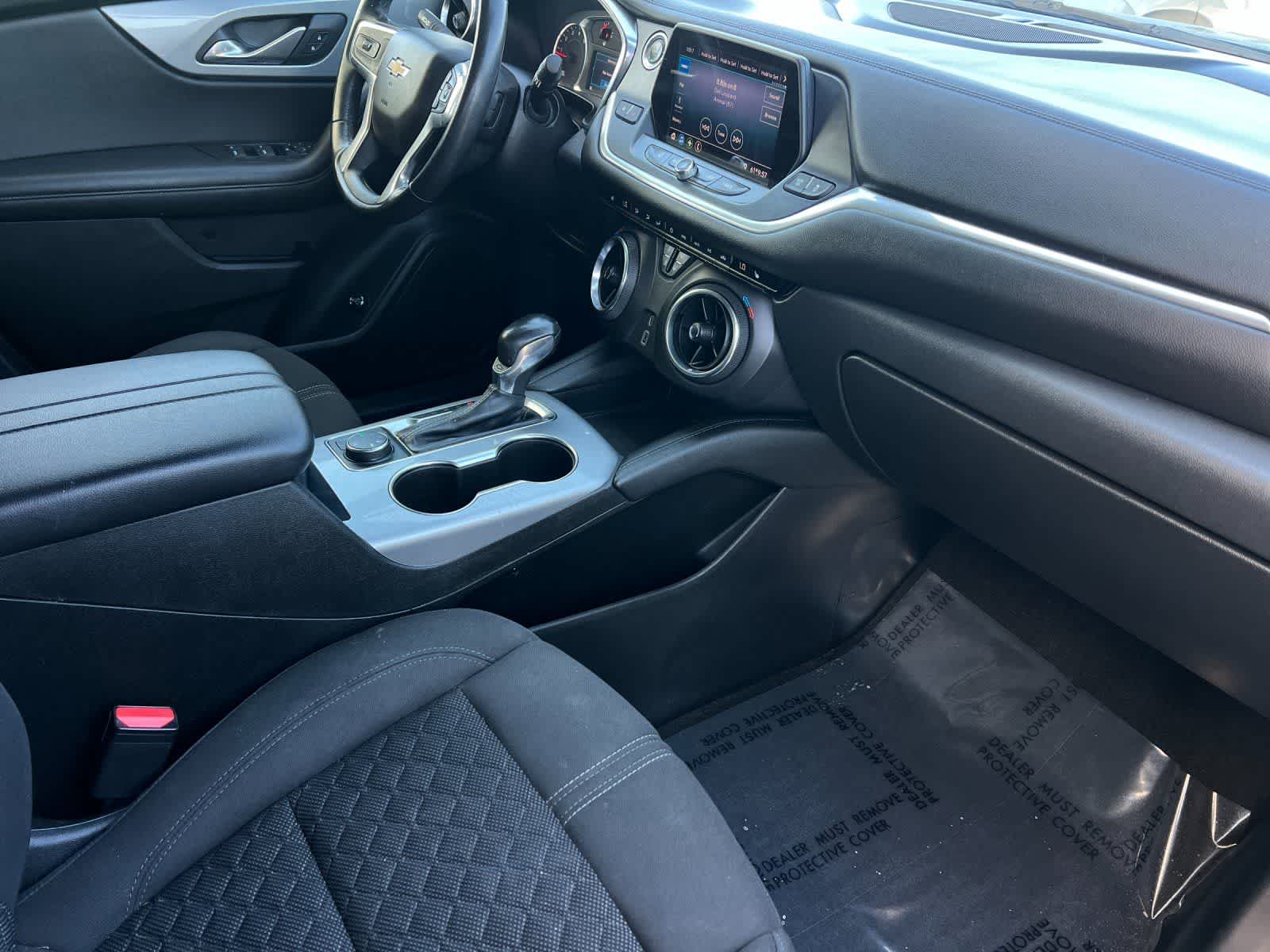 Thumbnail: 2020 Chevrolet Blazer - 17