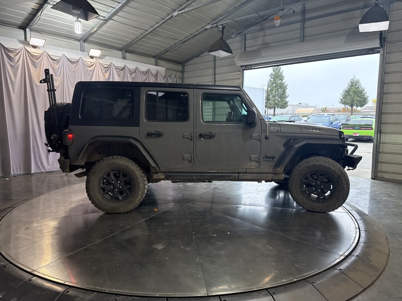 Thumbnail: 2022 Jeep Wrangler - 3