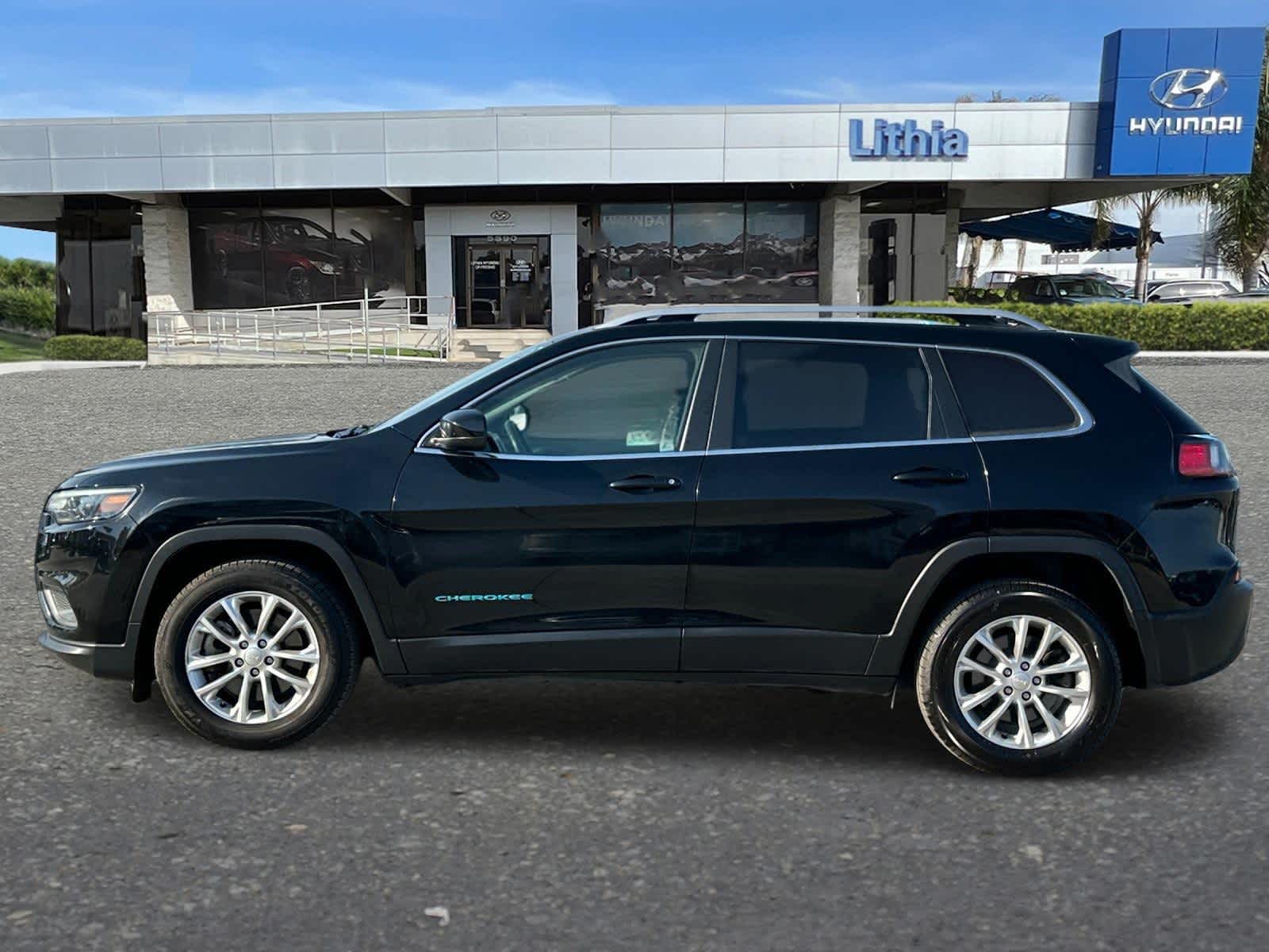 Thumbnail: 2019 Jeep Cherokee - 5