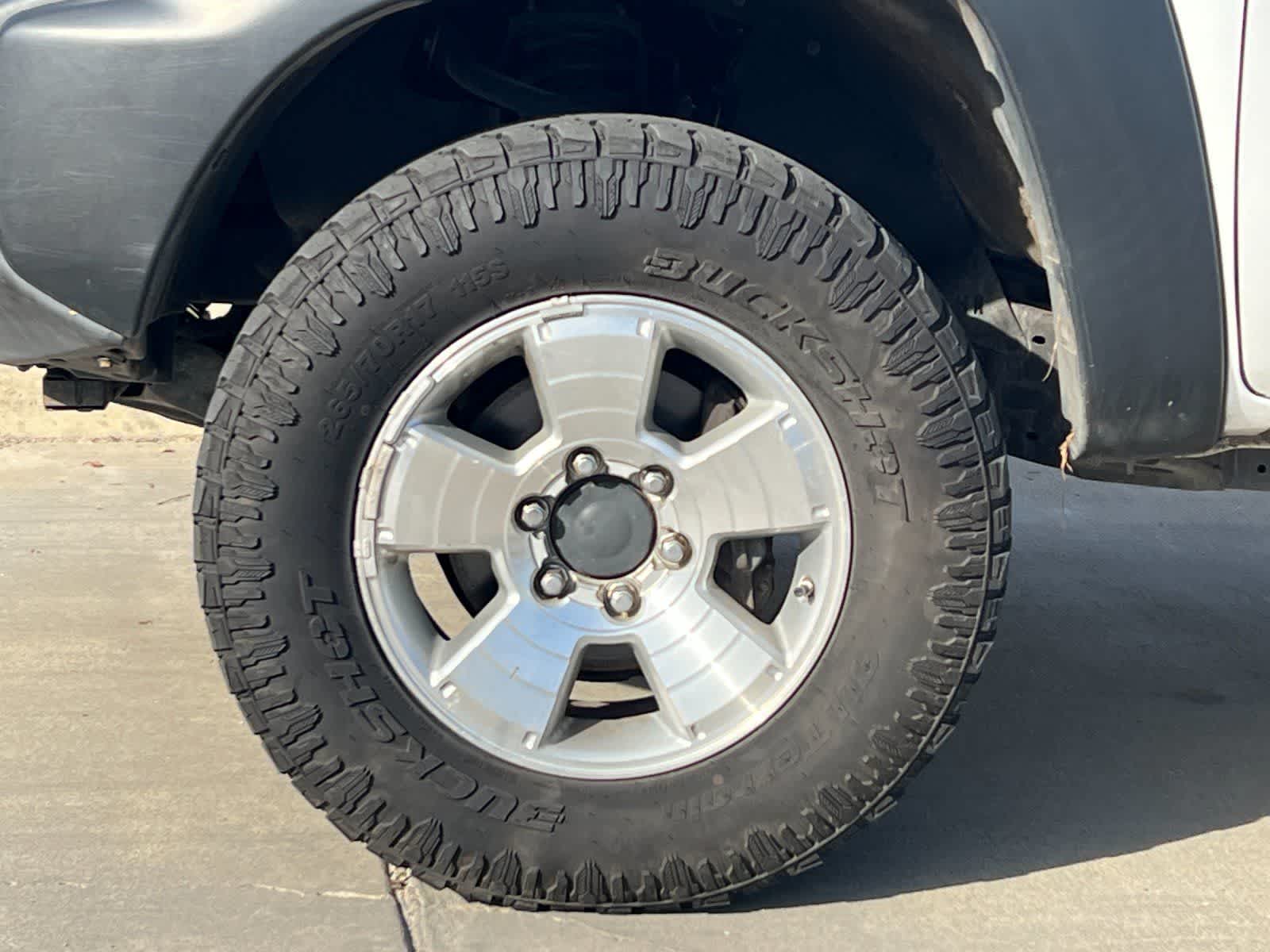 Thumbnail: 2015 Toyota Tacoma - 23