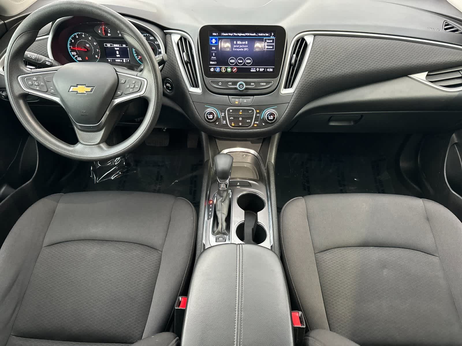 Thumbnail: 2023 Chevrolet Malibu - 4