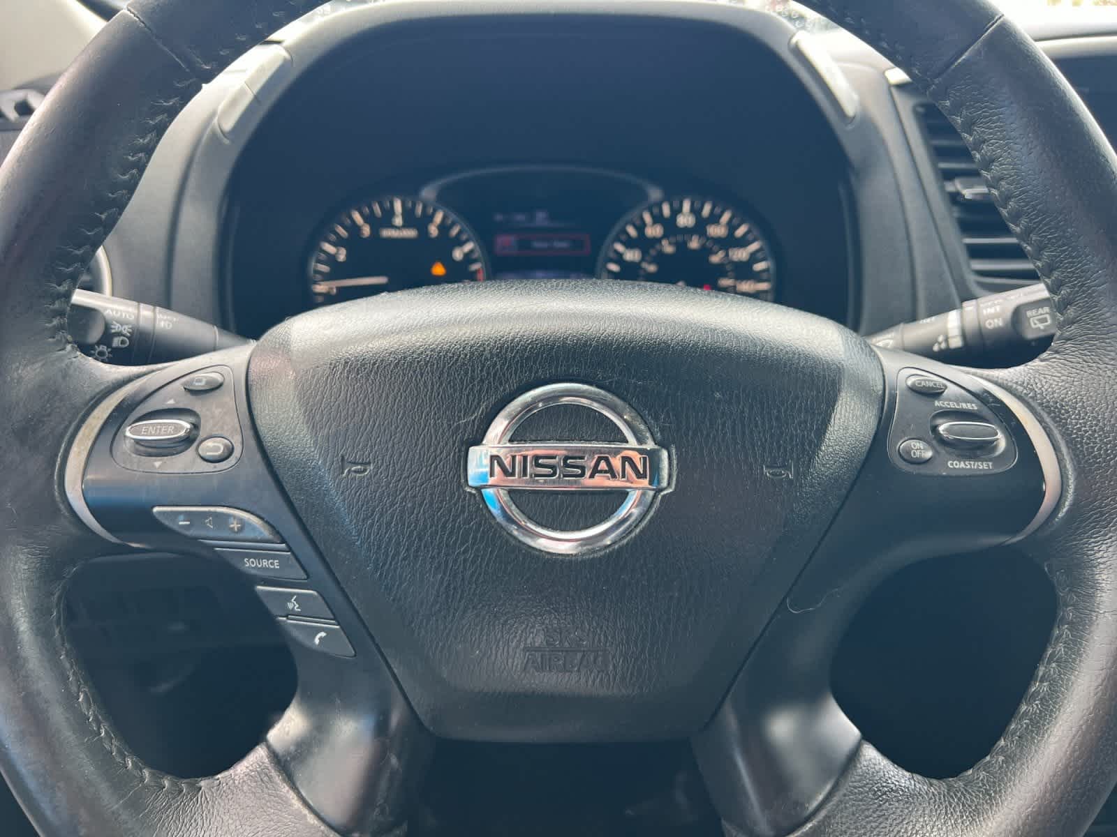 Thumbnail: 2018 Nissan Pathfinder - 24