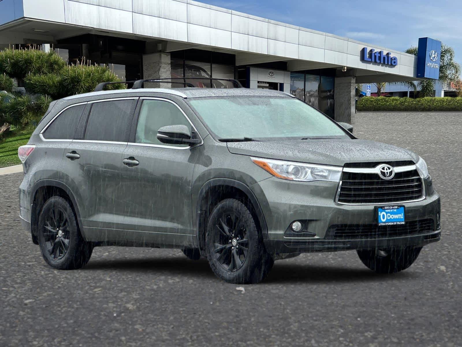 Thumbnail: 2015 Toyota Highlander - 9