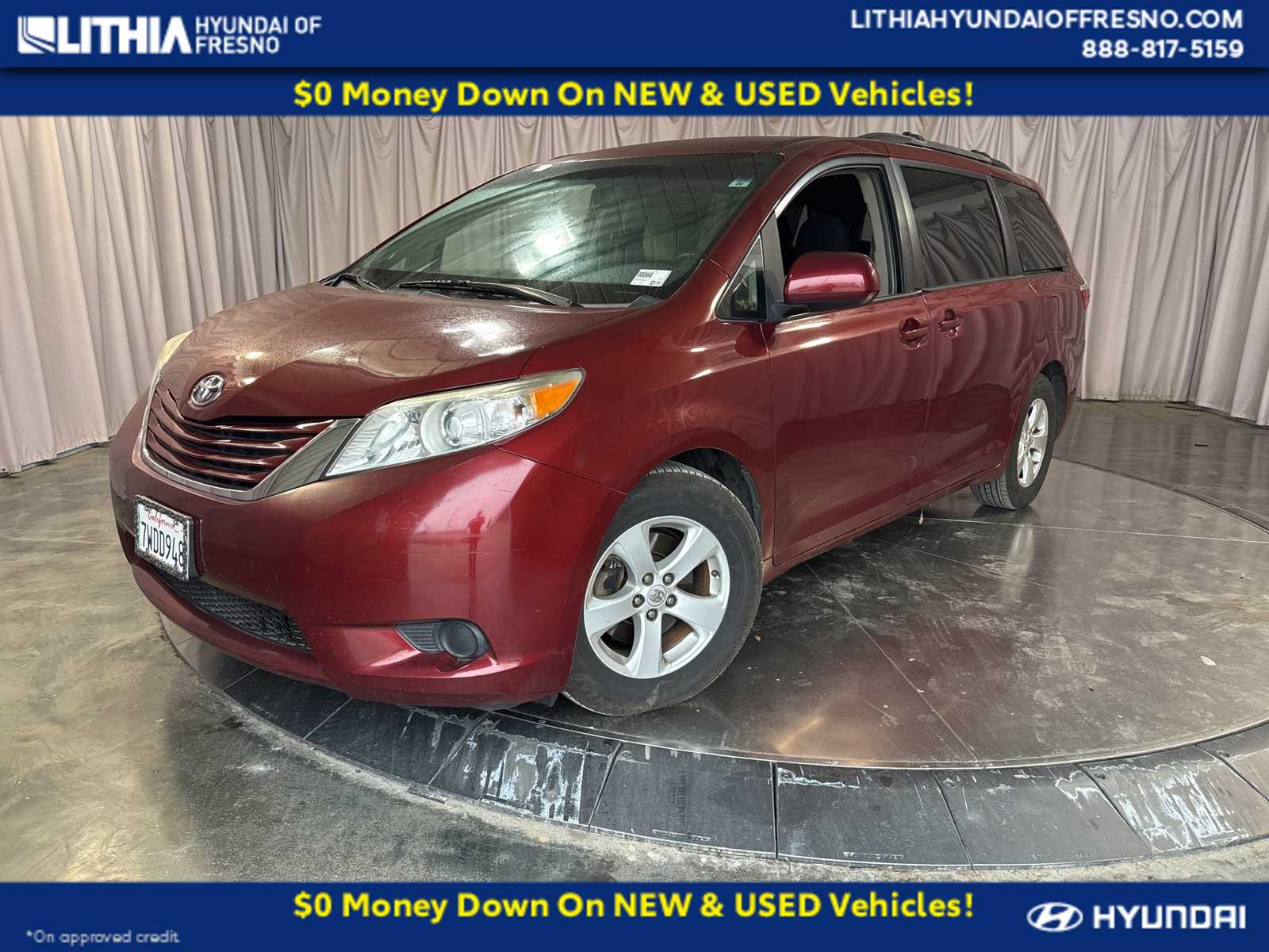 2017 Toyota Sienna LE -
                  Fresno, CA