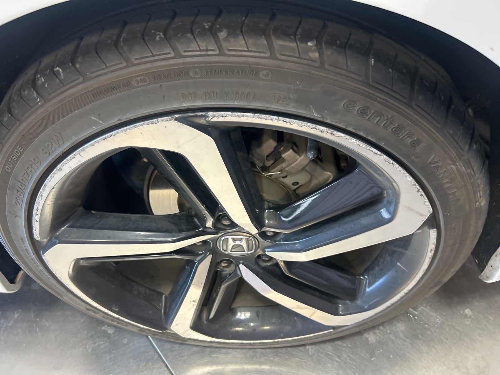 Thumbnail: 2019 Honda Accord - 15