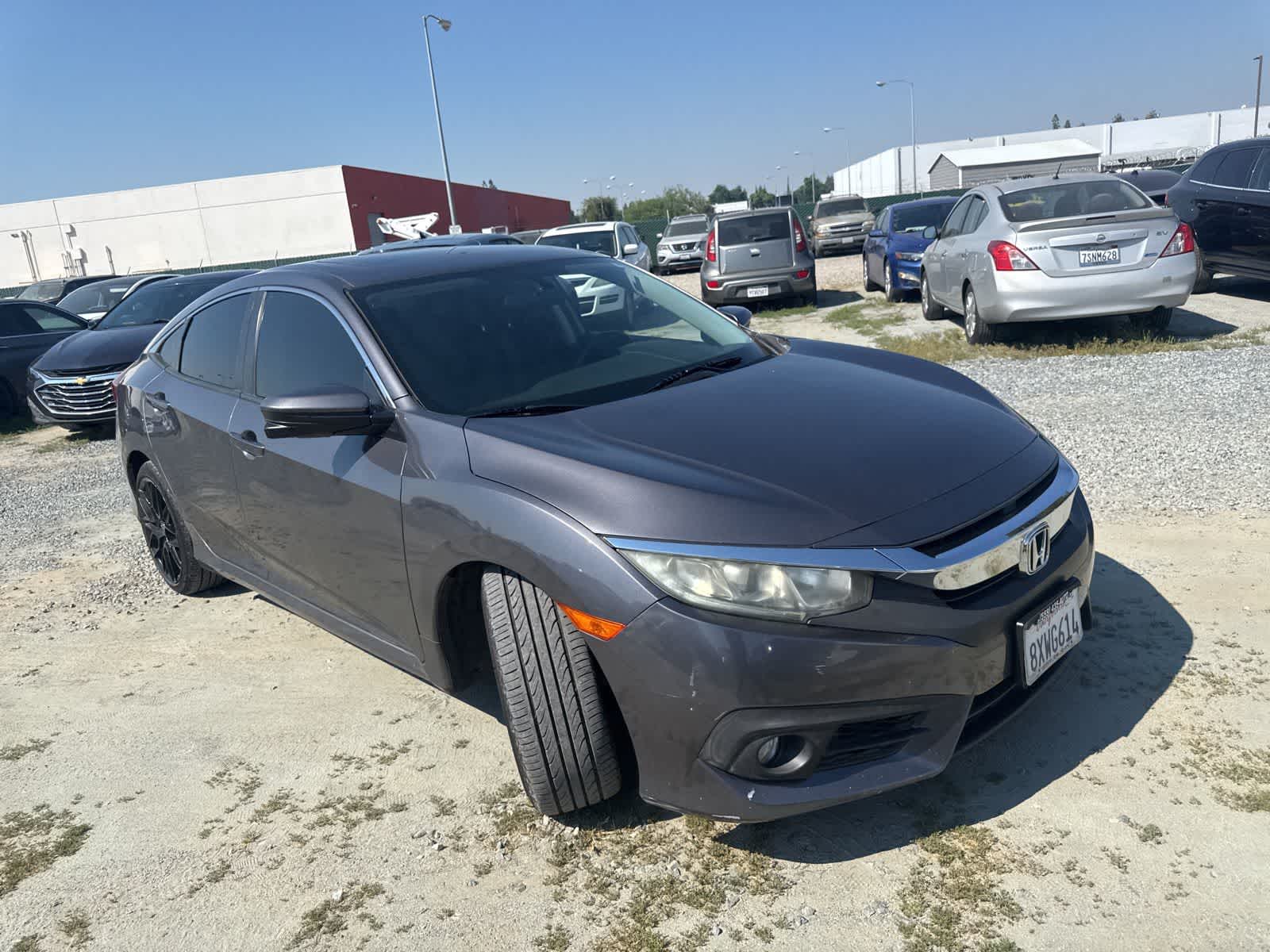 Thumbnail: 2016 Honda Civic - 3