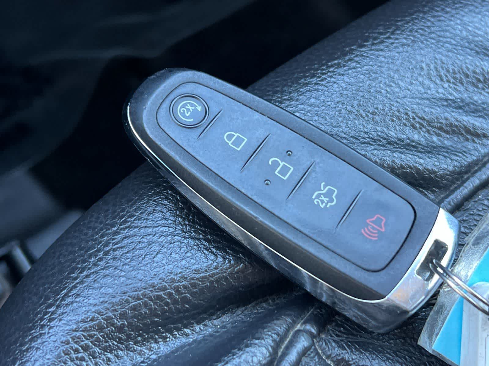 Thumbnail: 2014 Ford Flex - 31