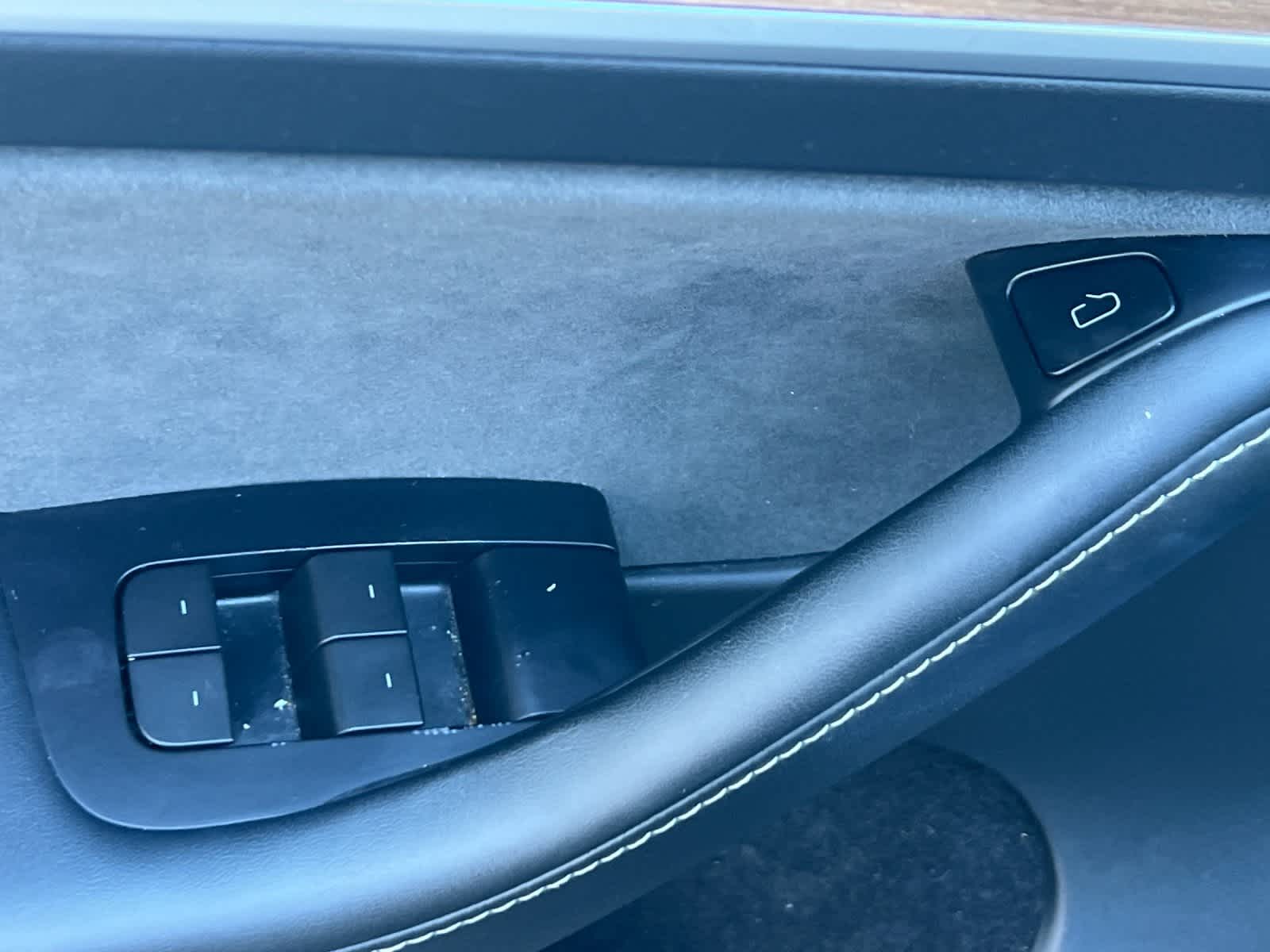 Thumbnail: 2023 Tesla Model Y - 13