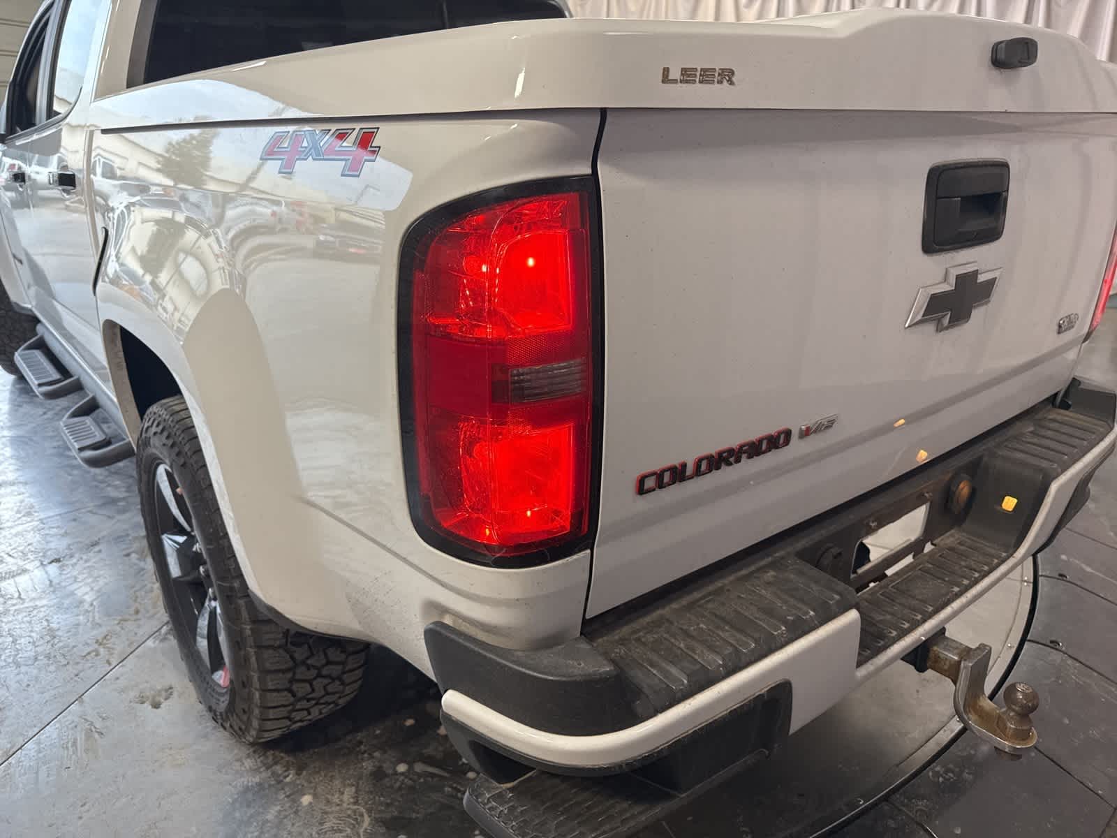 Thumbnail: 2018 Chevrolet Colorado - 11