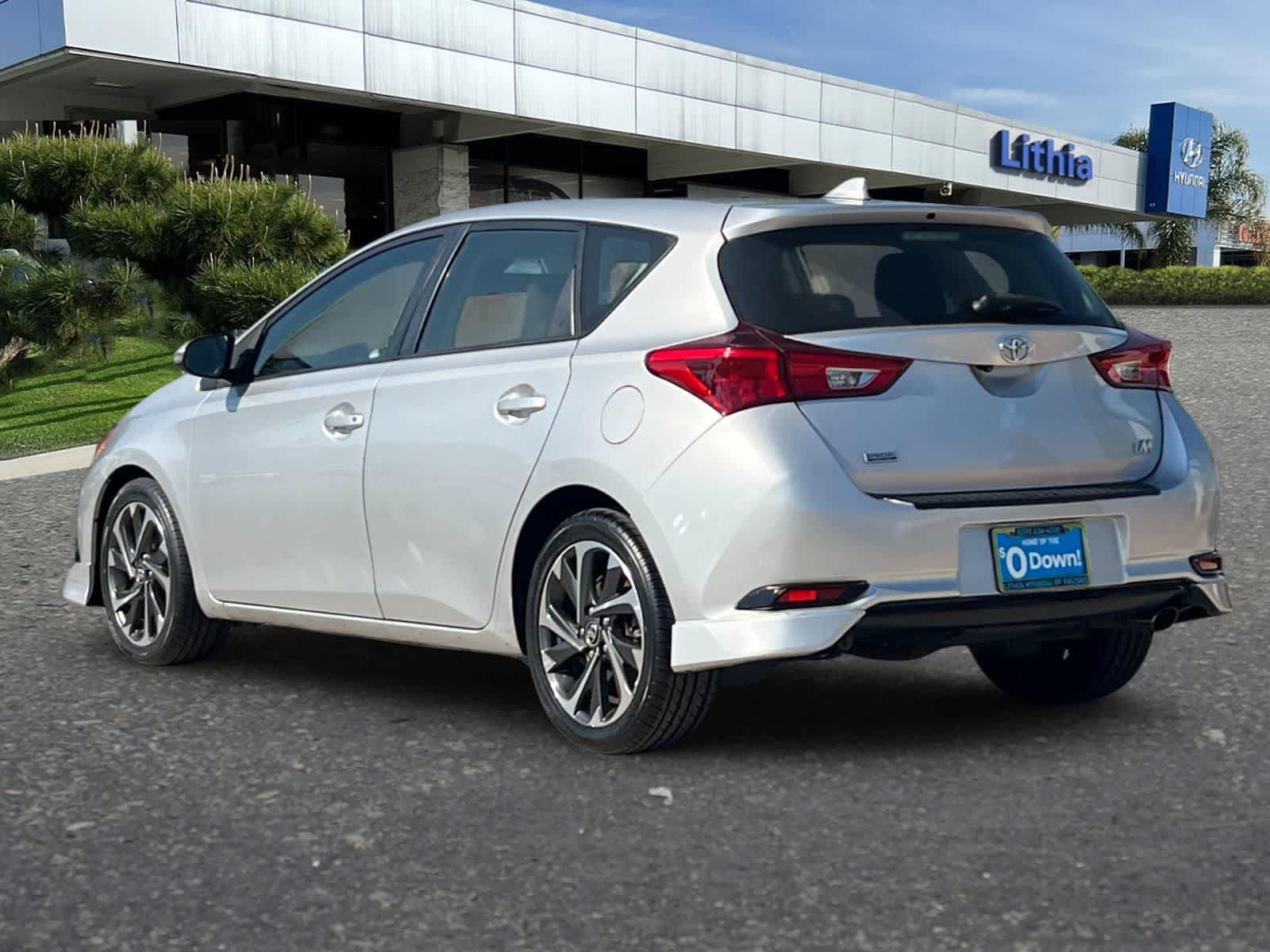 Thumbnail: 2017 Toyota Corolla iM - 7