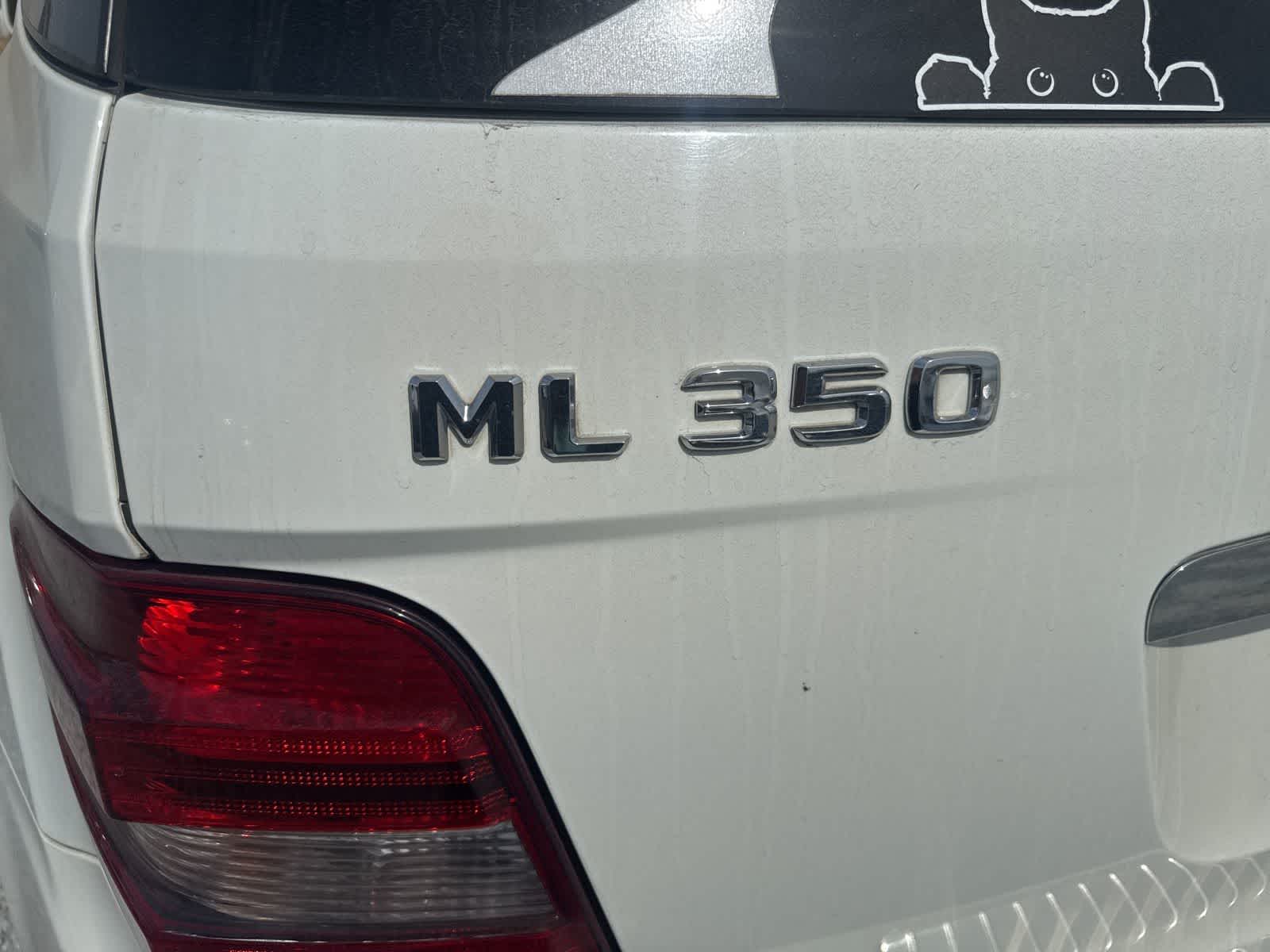 Thumbnail: 2011 Mercedes-Benz M-Class - 11