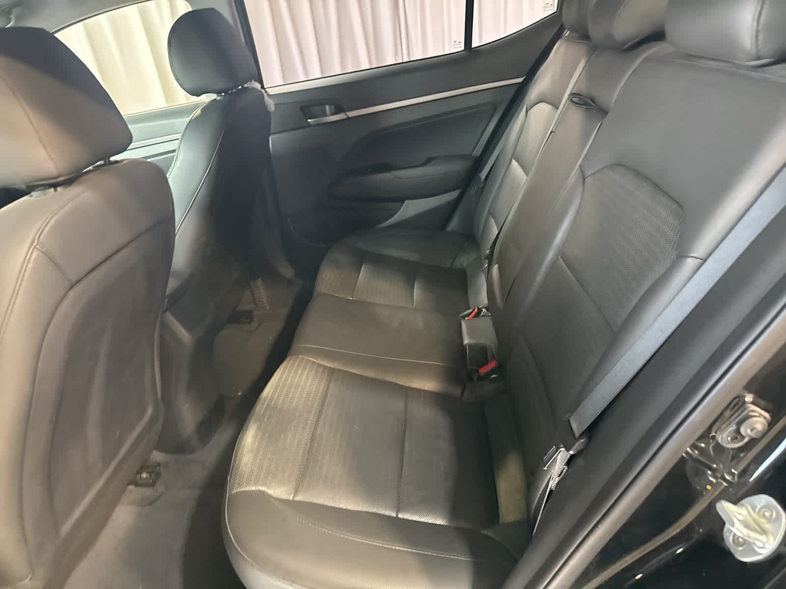 Thumbnail: 2017 Hyundai Elantra - 17