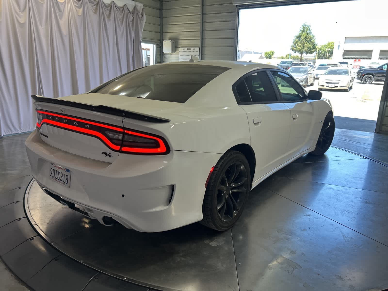 Thumbnail: 2016 Dodge Charger - 9