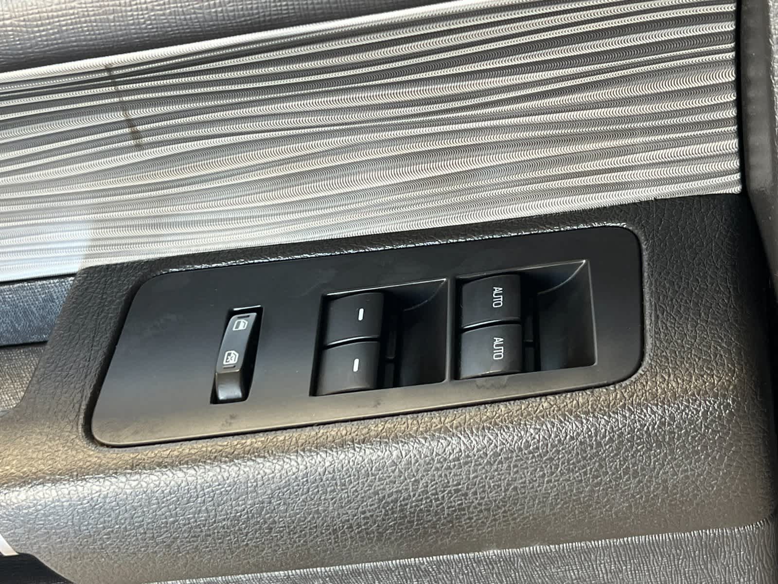 Thumbnail: 2018 Ford Flex - 12