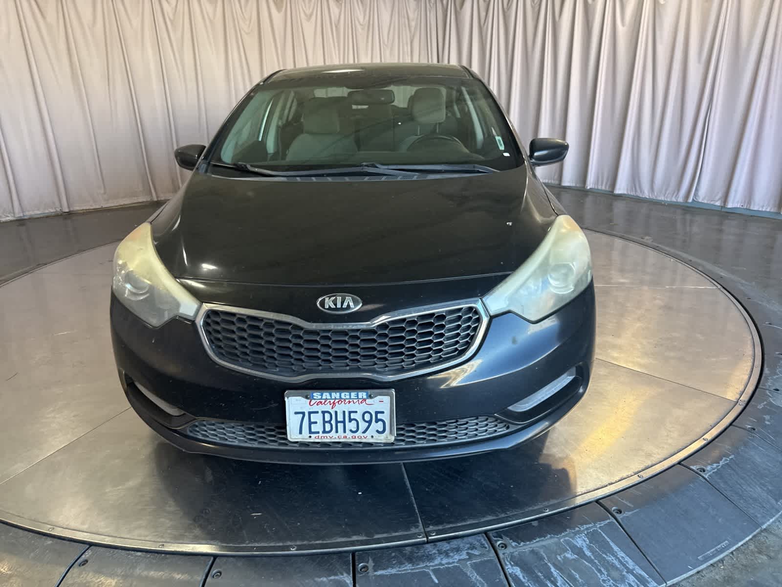 Thumbnail: 2015 Kia Forte - 2