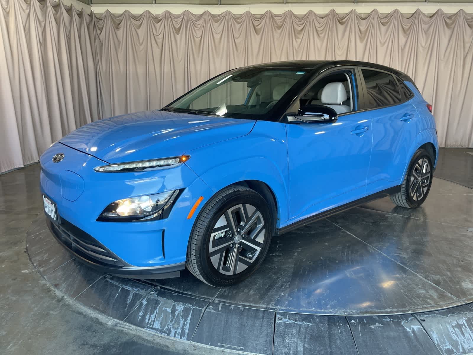 Certified 2022 Hyundai Kona EV SEL with VIN KM8K23AG3NU143164 for sale in Fresno, CA
