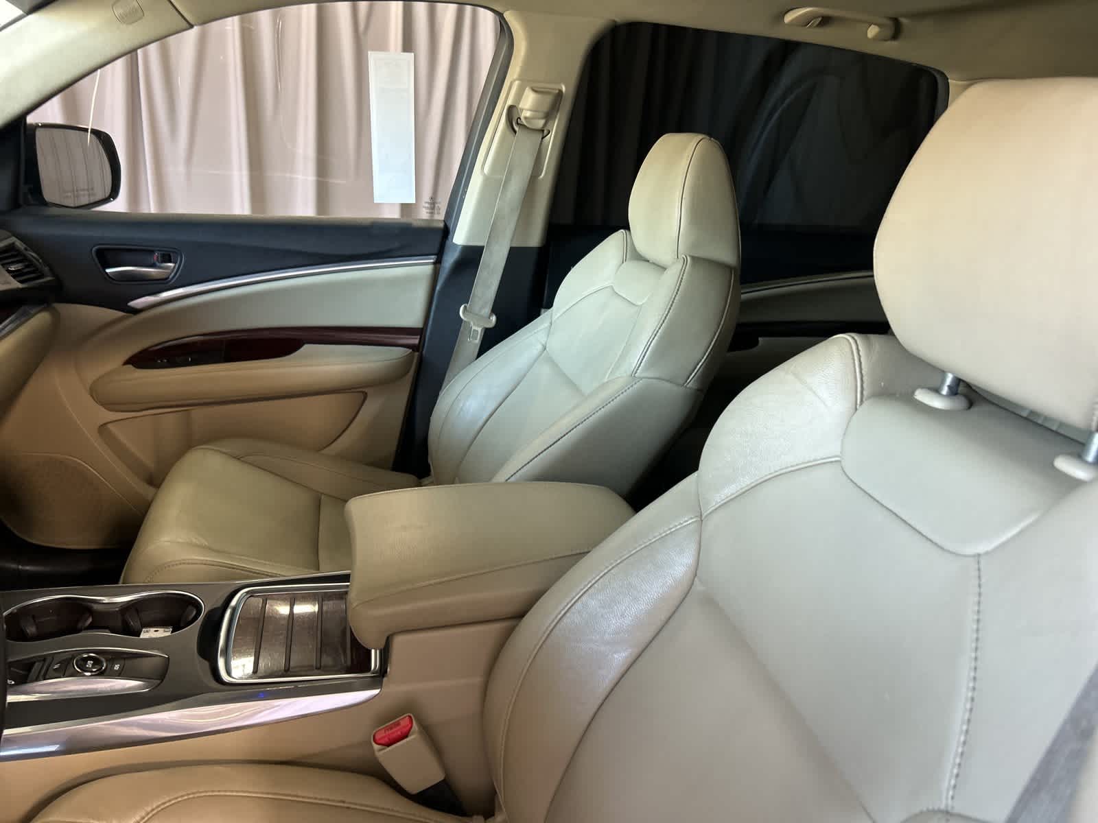 Thumbnail: 2016 Acura MDX - 25