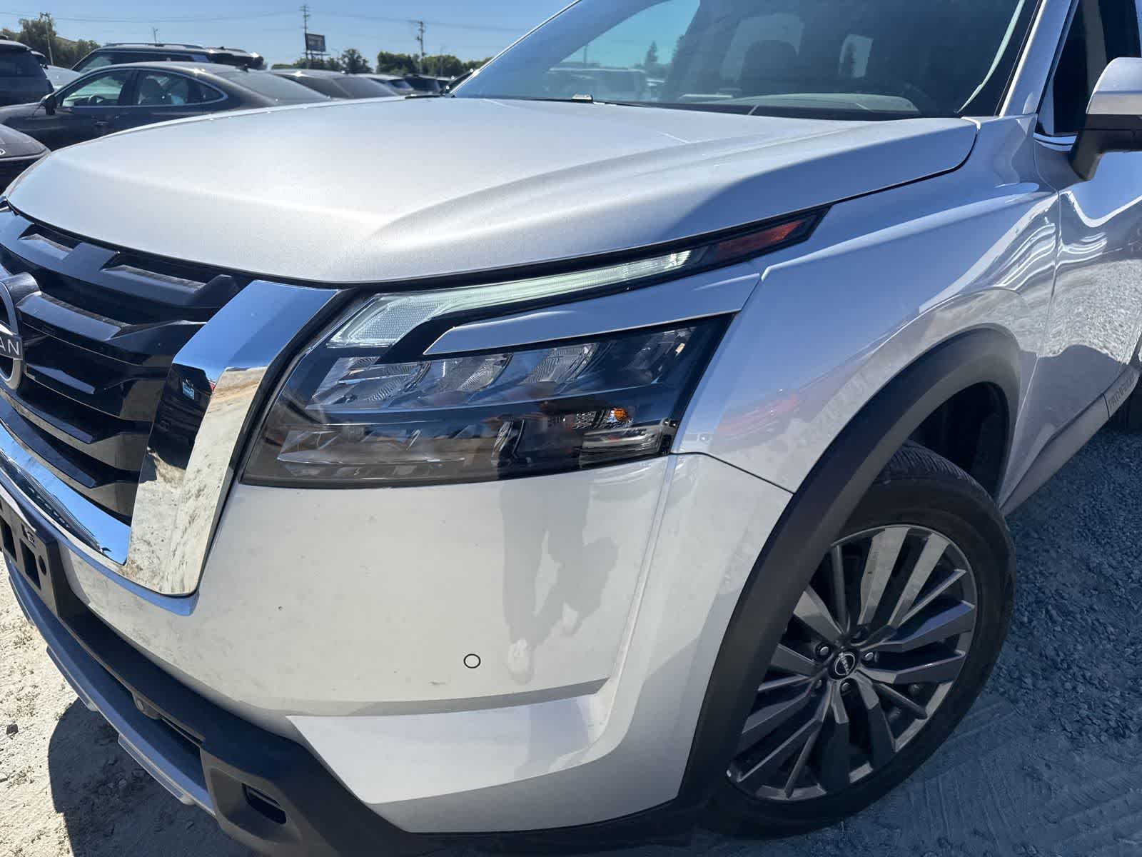 Thumbnail: 2025 Nissan Pathfinder - 9