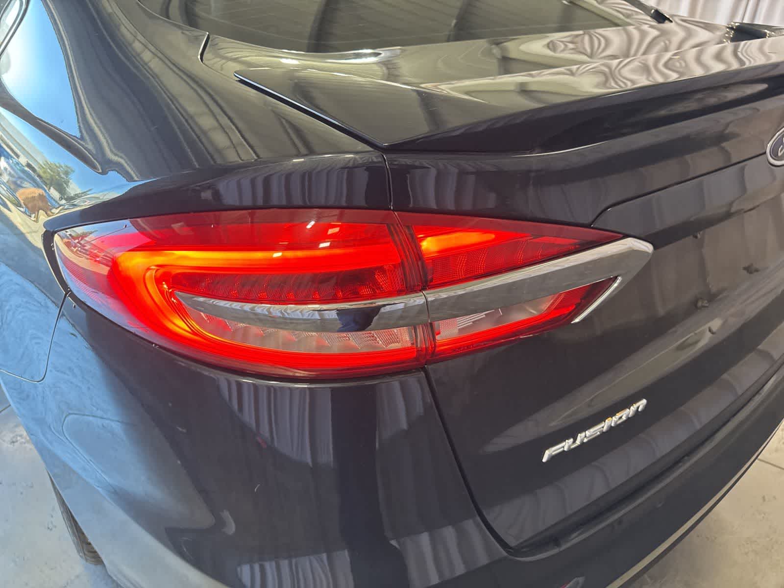 Thumbnail: 2020 Ford Fusion - 12