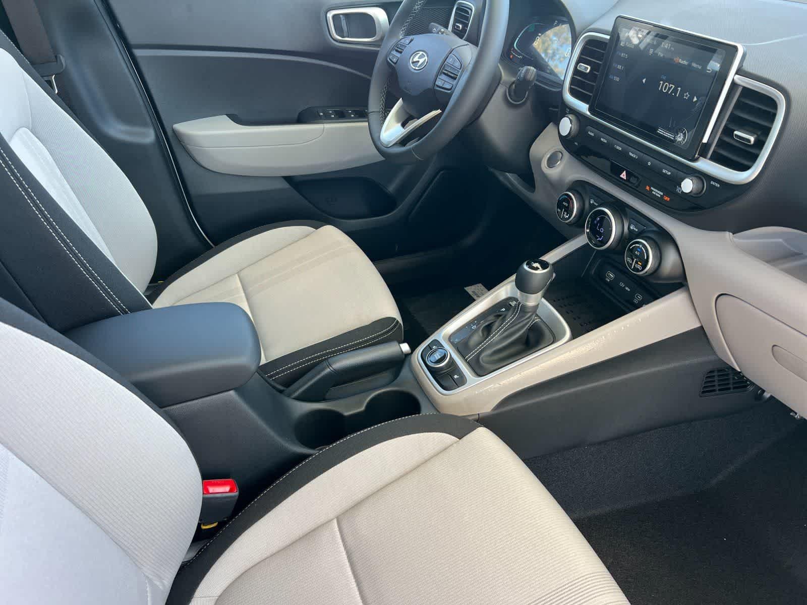 Thumbnail: 2026 Hyundai Venue - 14