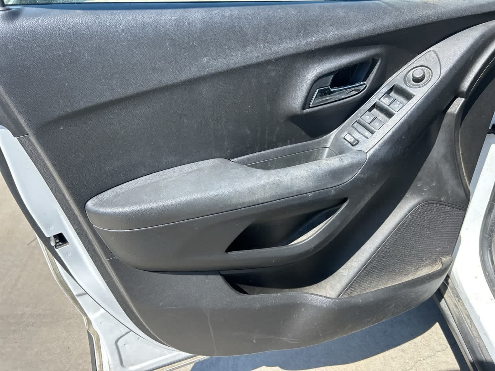 Thumbnail: 2019 Chevrolet Trax - 20