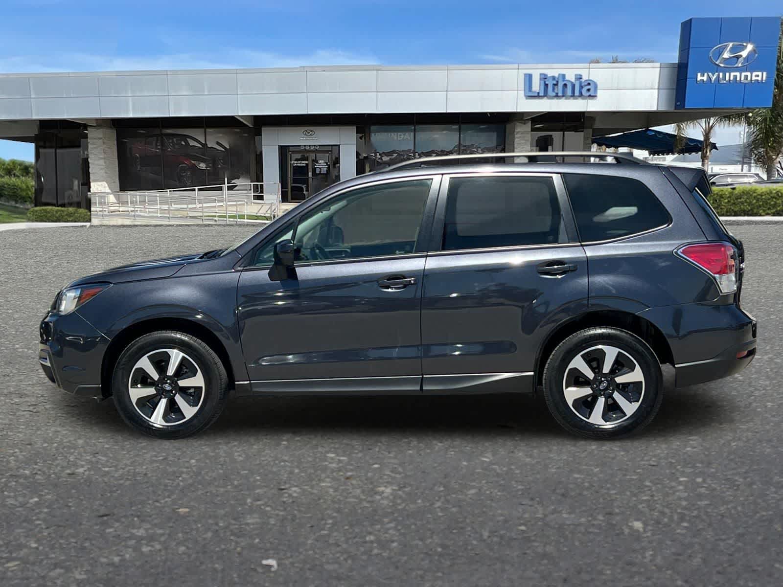 2018 Subaru Forester 2.5i Premium photo 5