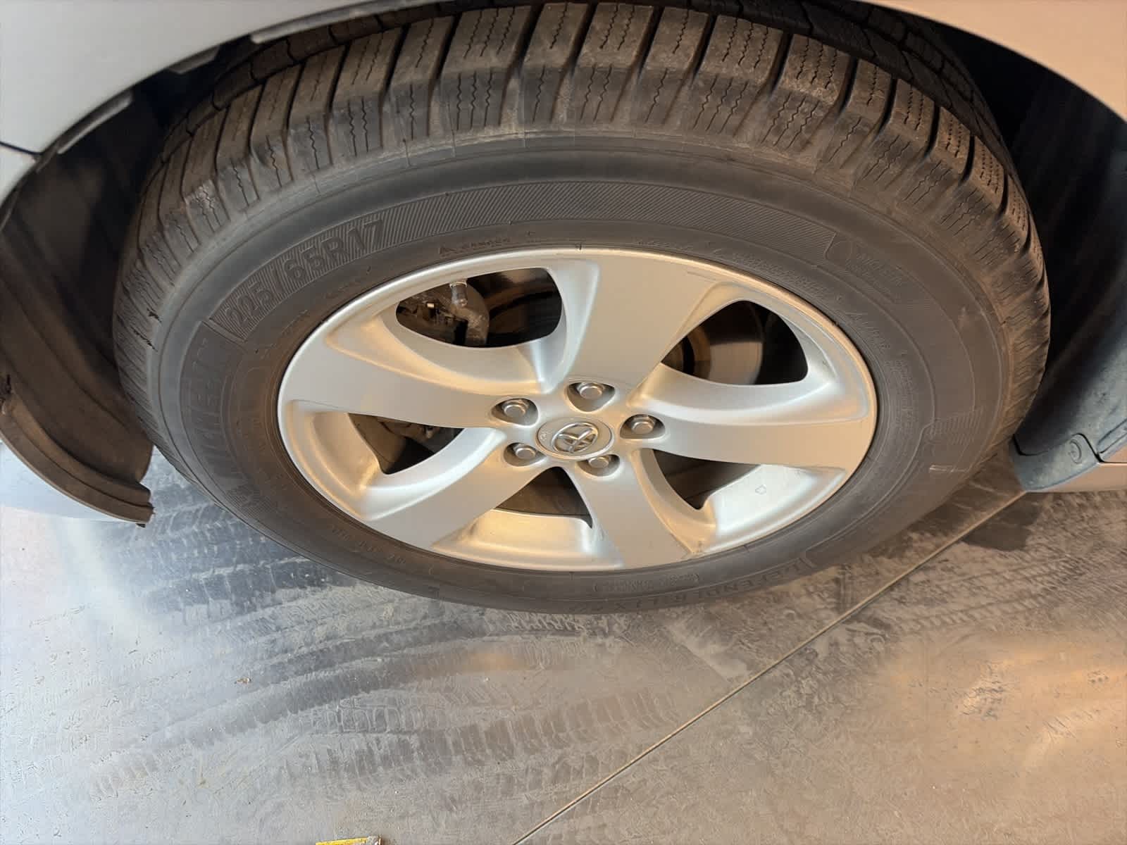 Thumbnail: 2012 Toyota Sienna - 15