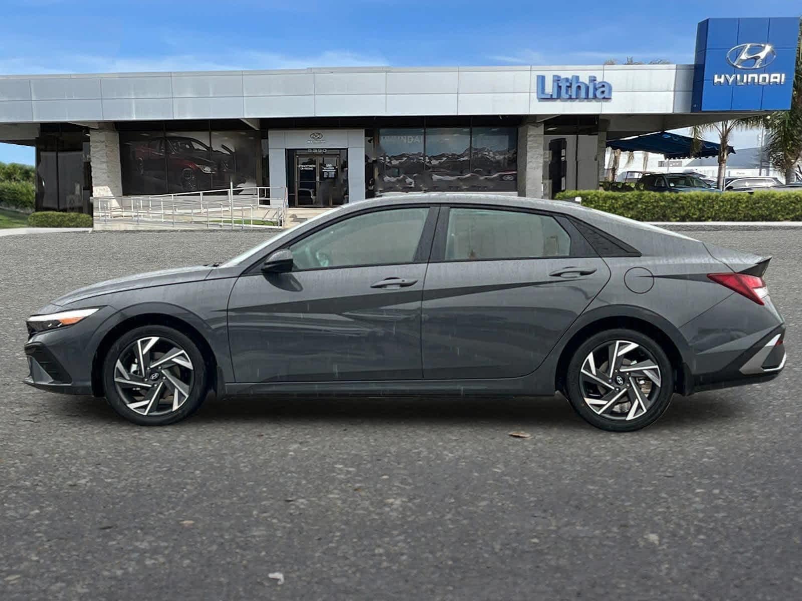 Thumbnail: 2025 Hyundai Elantra - 6