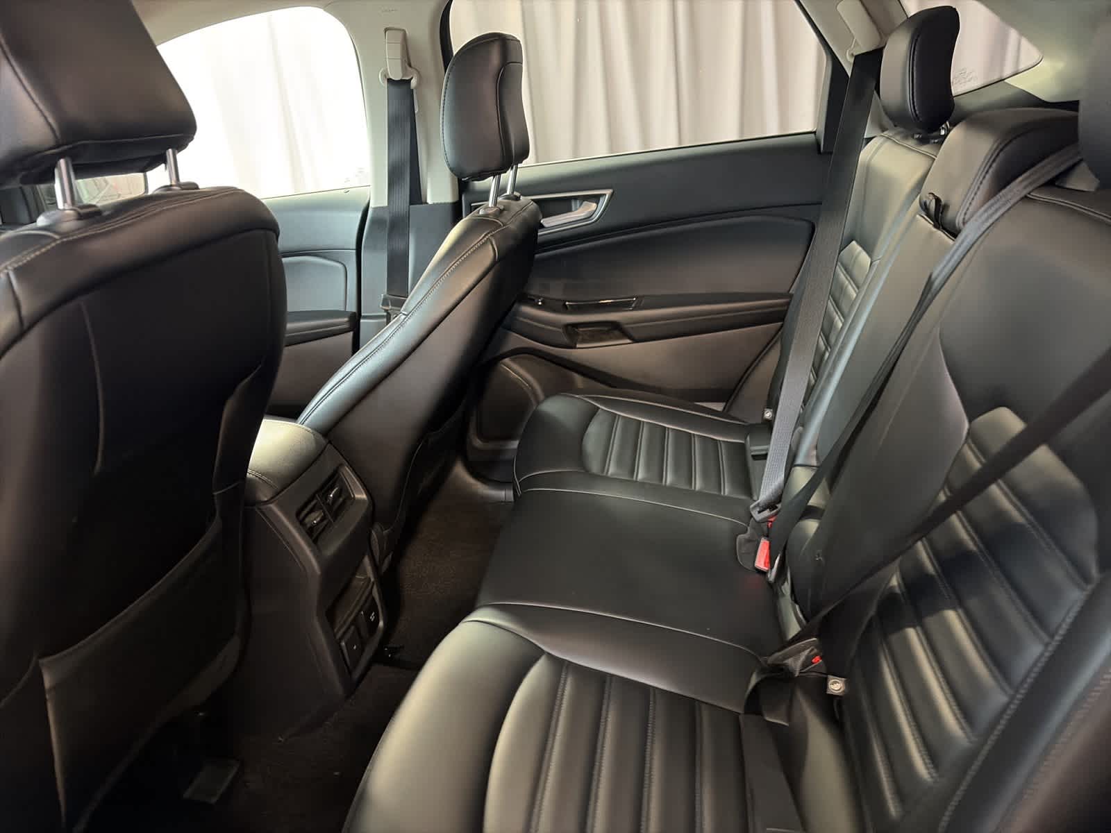 Thumbnail: 2020 Ford Edge - 20