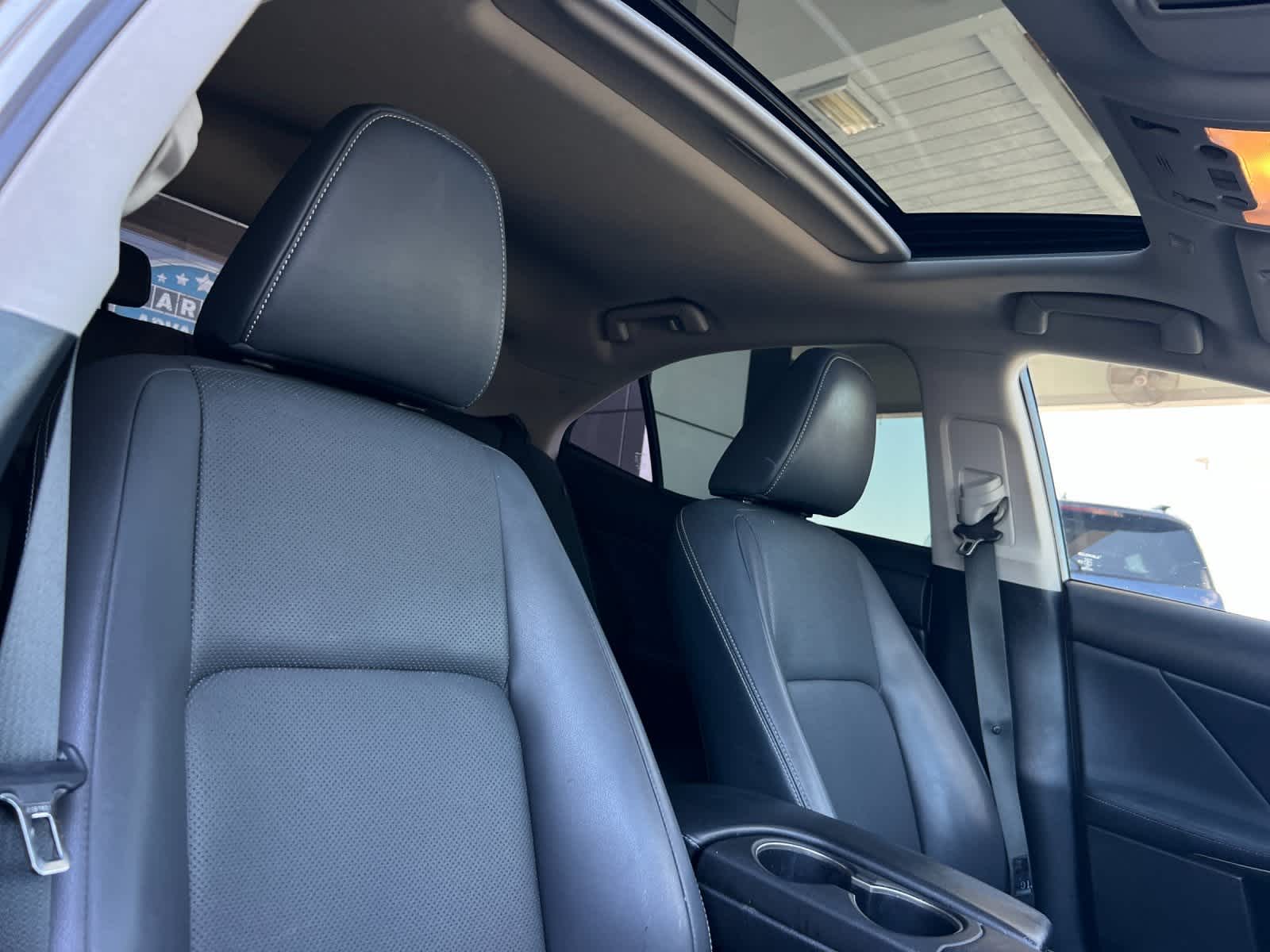 Thumbnail: 2019 Lexus IS - 16