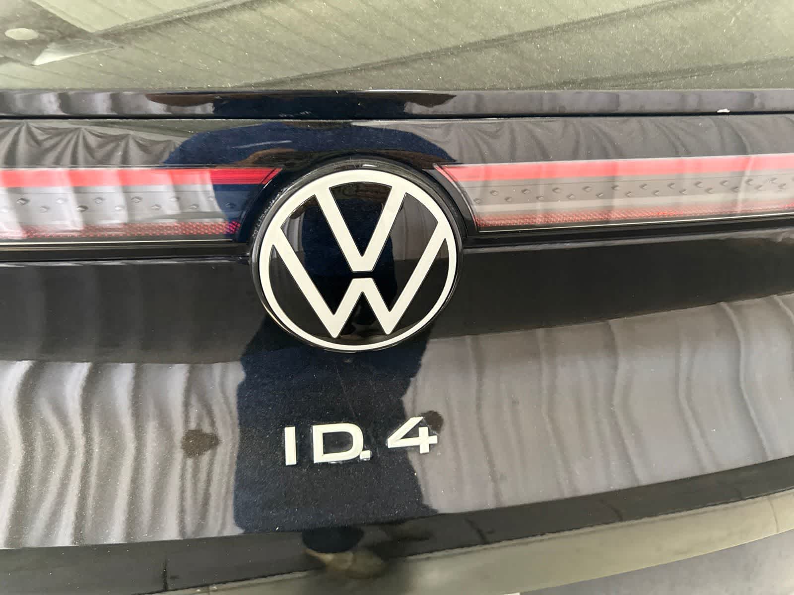 Thumbnail: 2022 Volkswagen ID.4 - 10