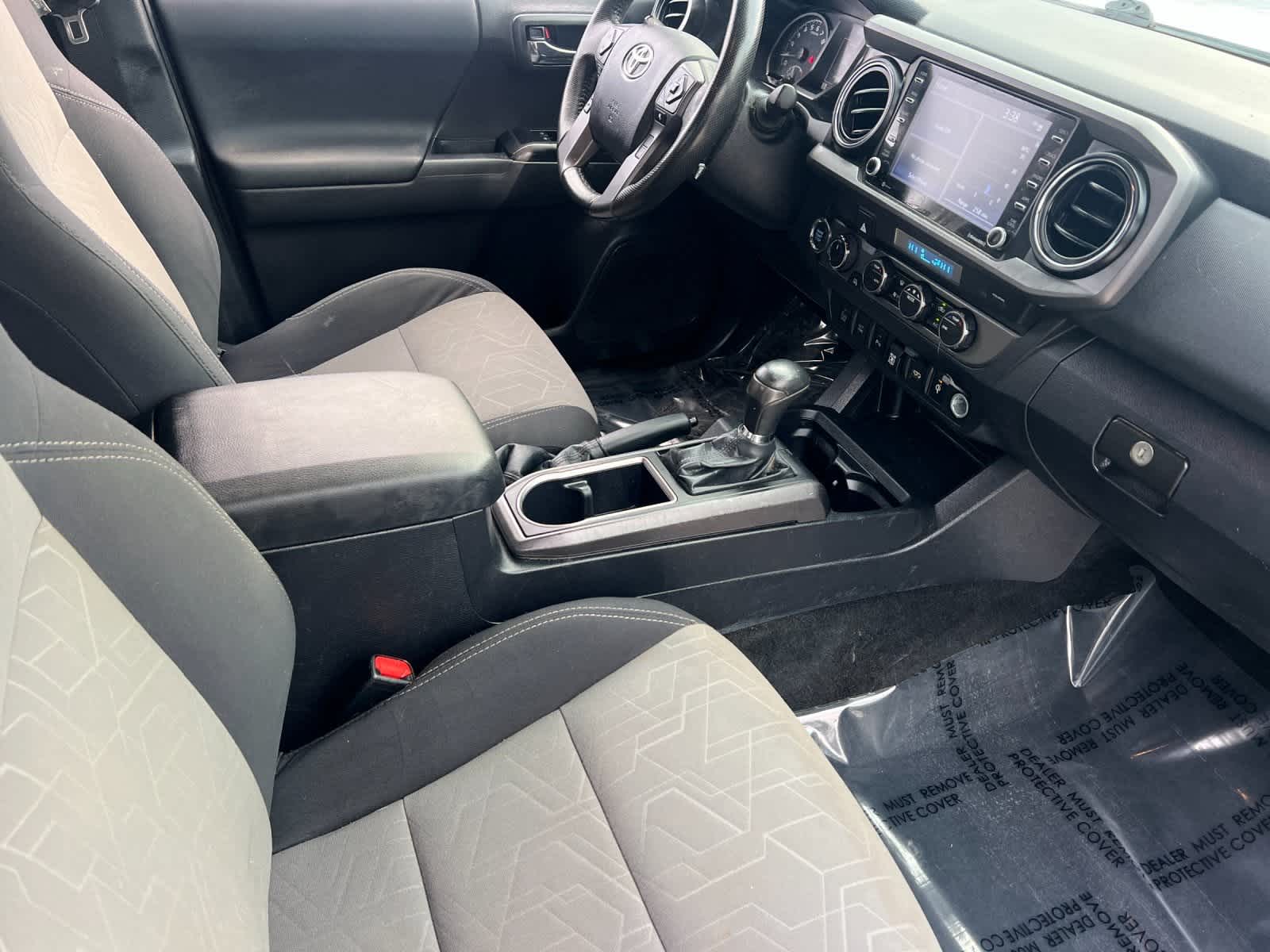 Thumbnail: 2022 Toyota Tacoma - 15