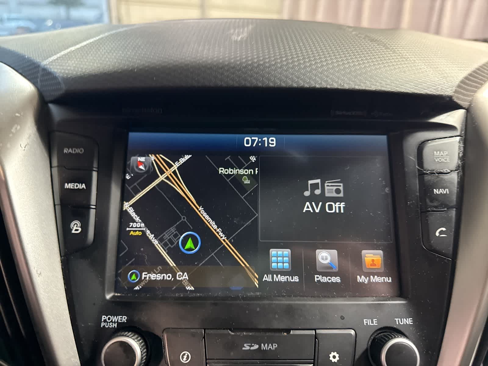 Thumbnail: 2016 Hyundai Veloster - 20