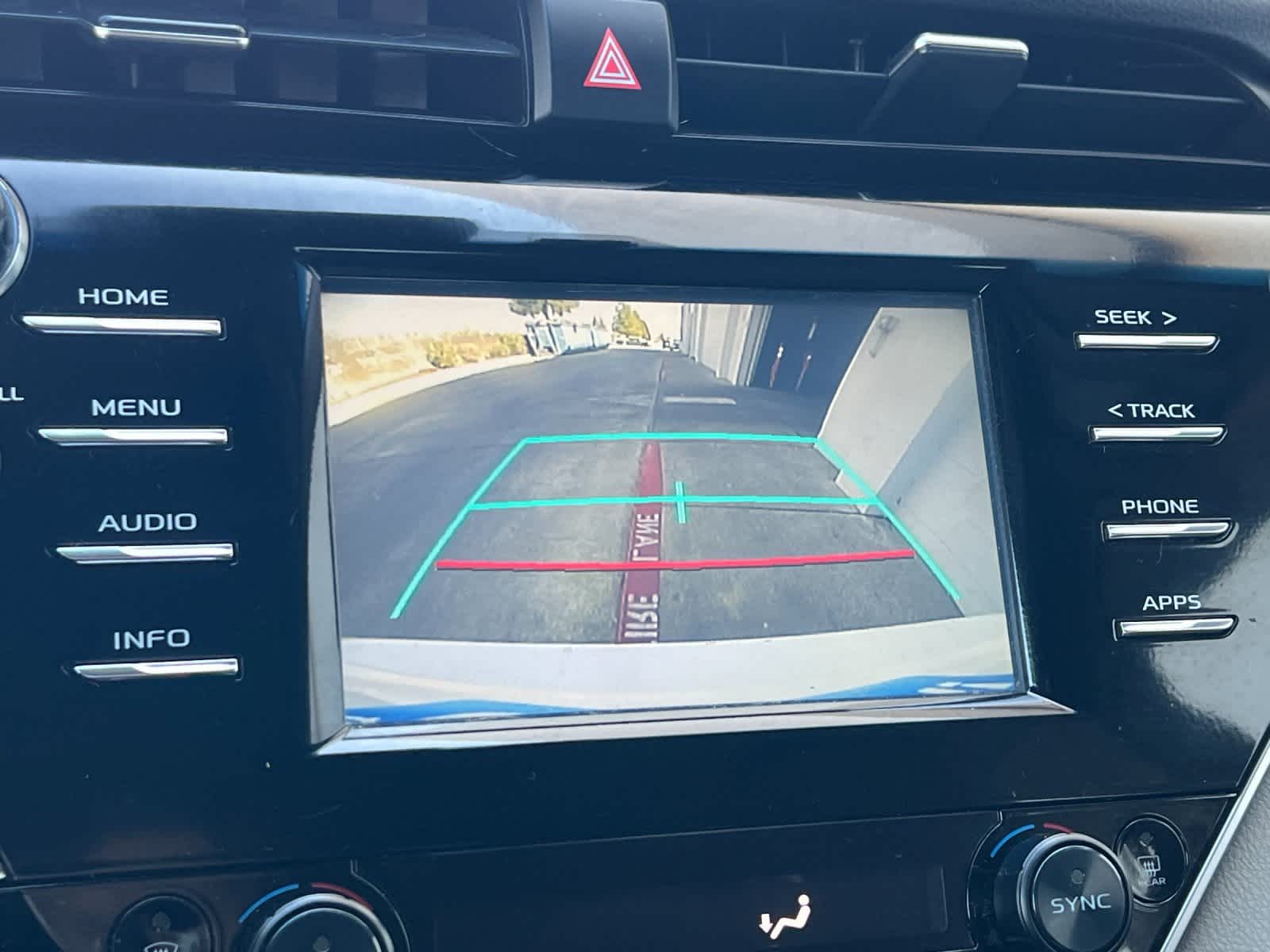 Thumbnail: 2018 Toyota Camry - 19