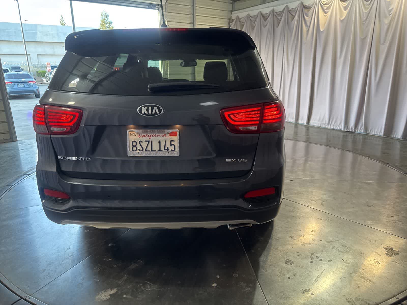 2020 Kia Sorento 3.3L EX photo 5