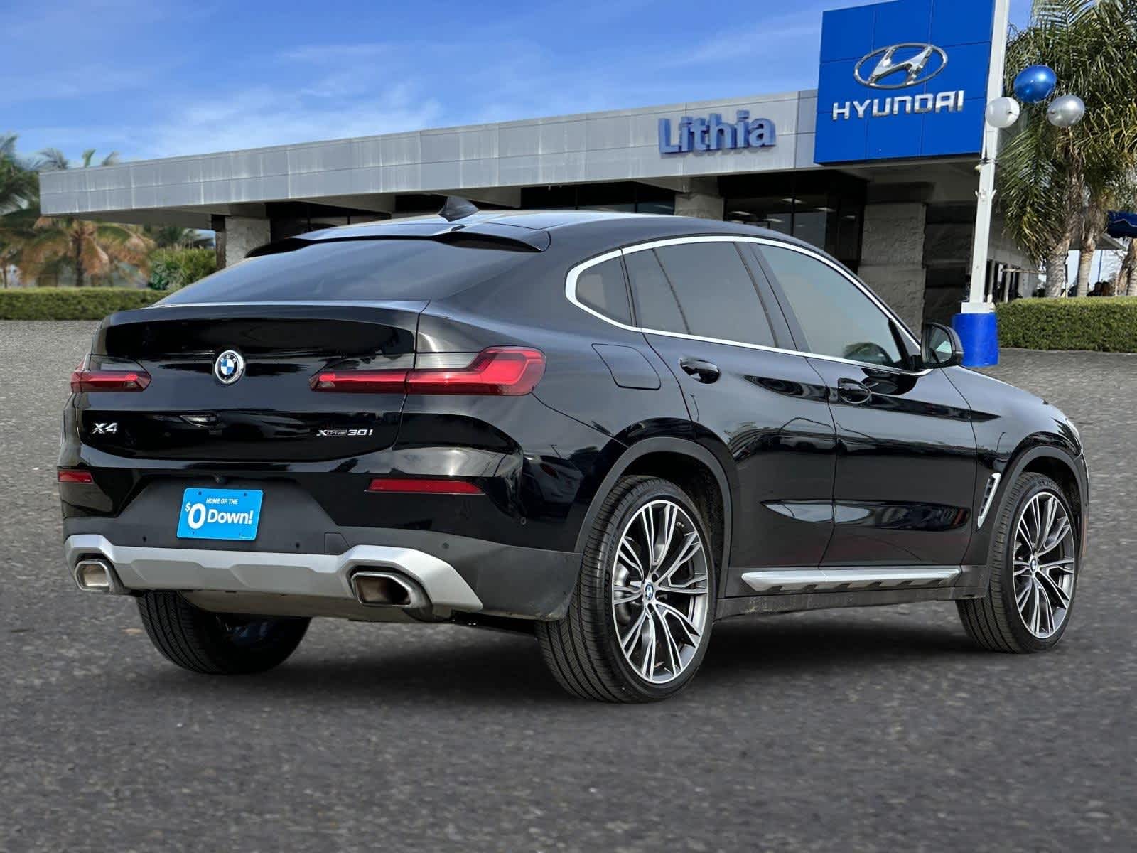Thumbnail: 2023 BMW X4 - 2