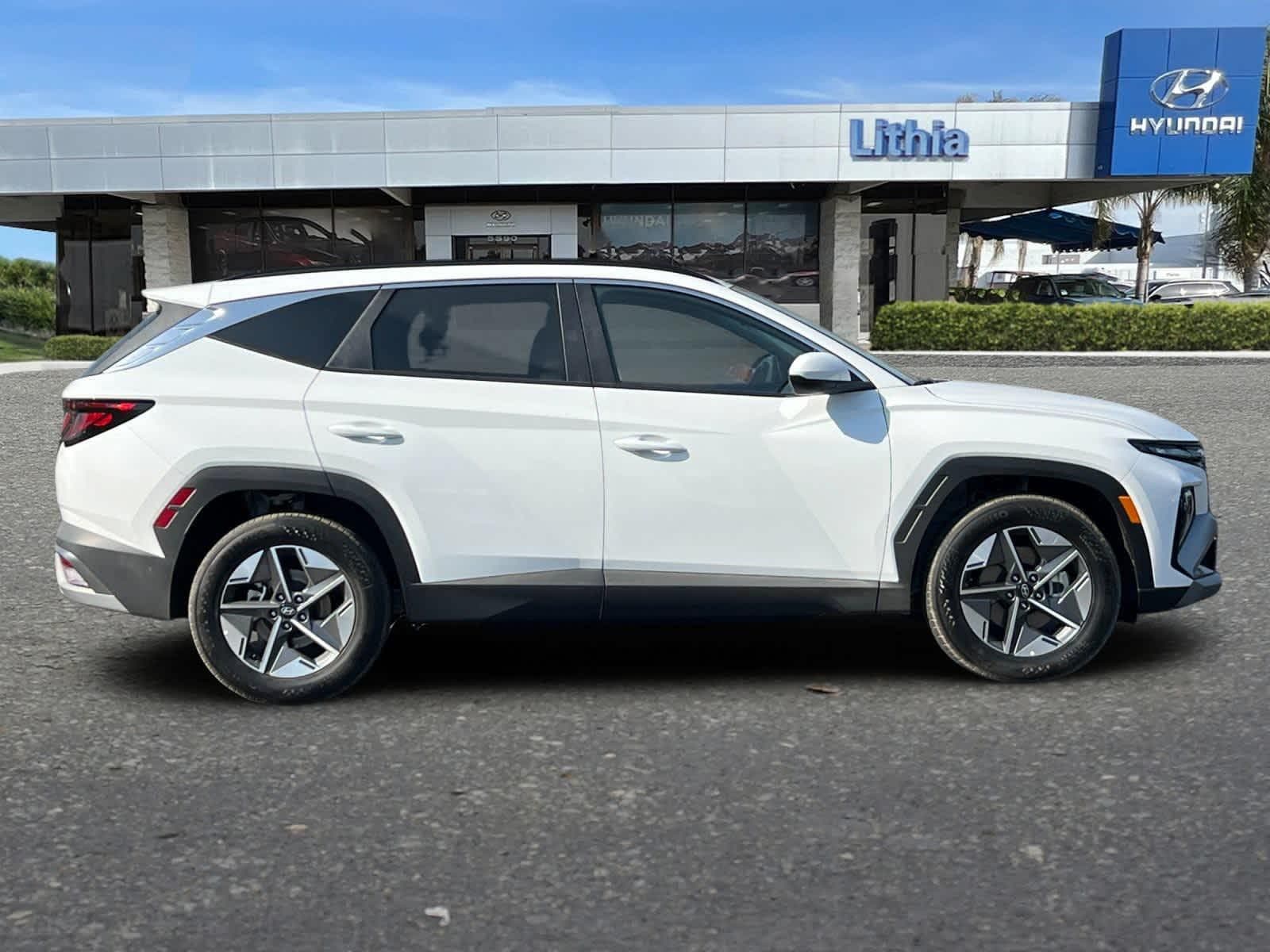 Thumbnail: 2025 Hyundai Tucson - 8