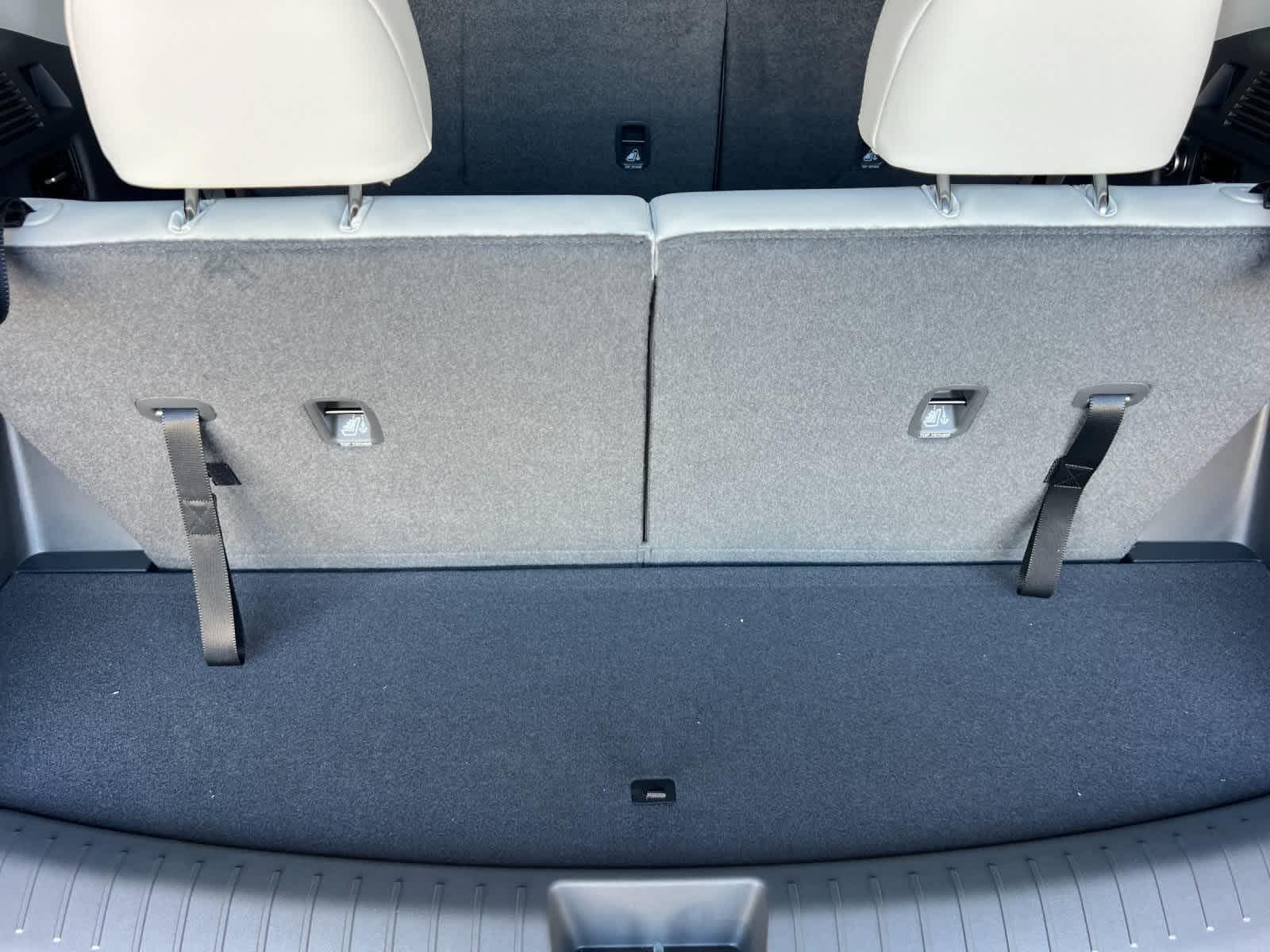 Thumbnail: 2026 Hyundai Santa Fe - 16