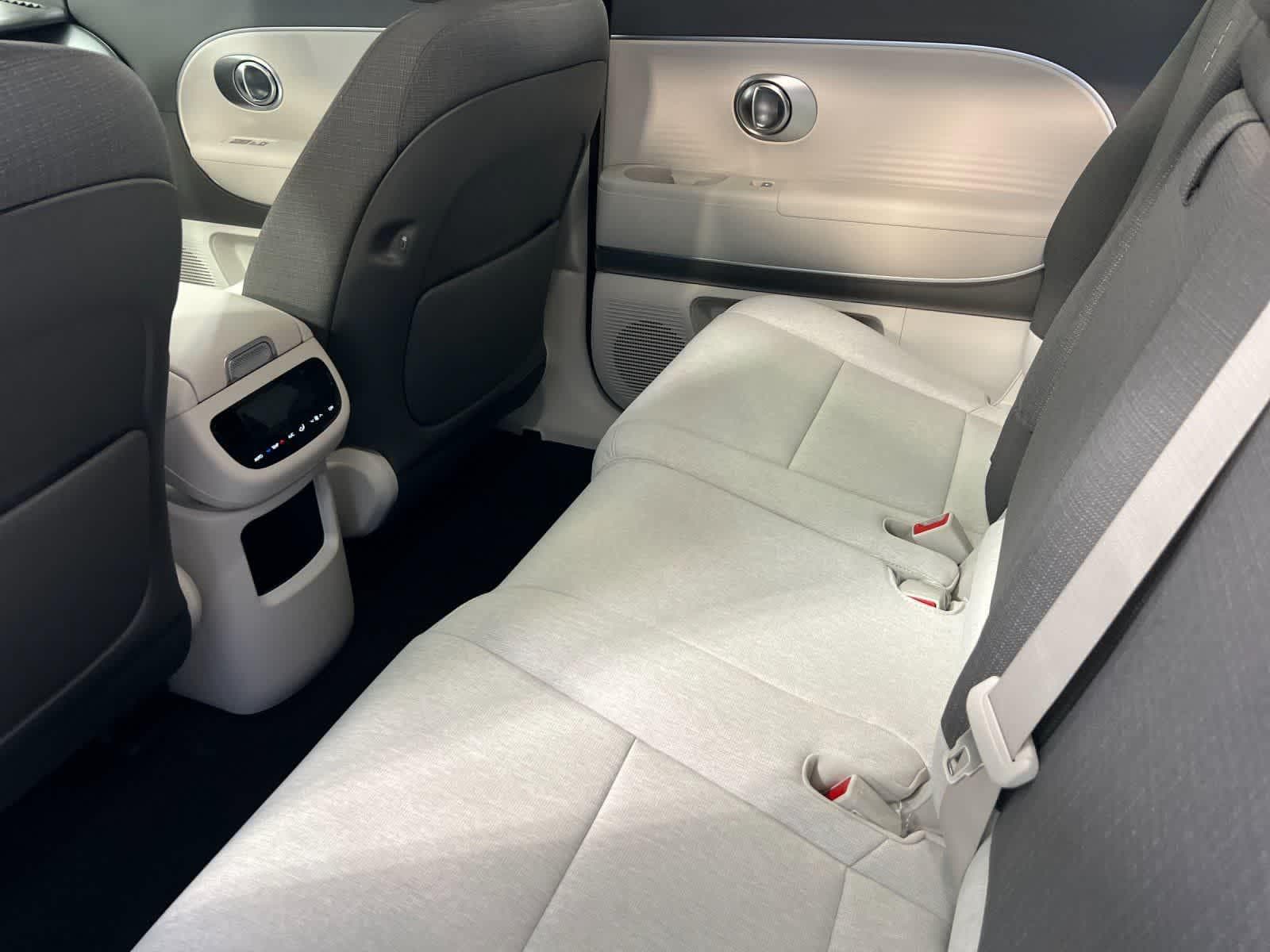 Thumbnail: 2026 Hyundai Ioniq - 4