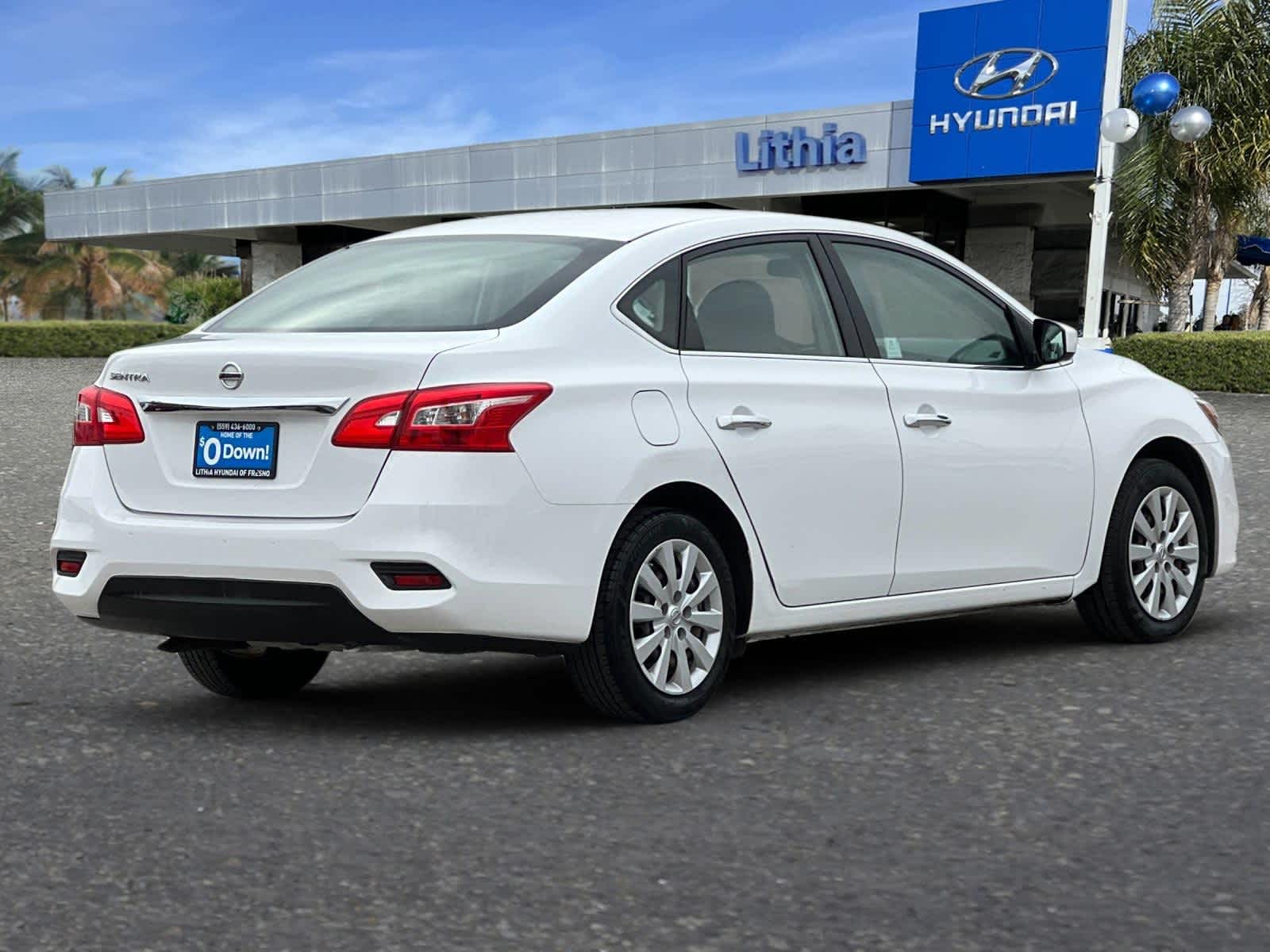 Thumbnail: 2016 Nissan Sentra - 2