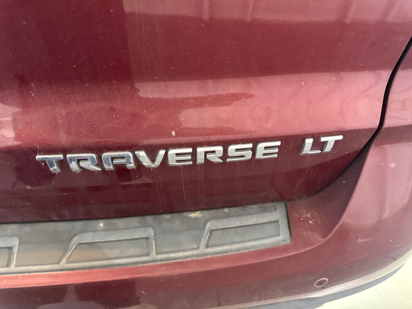 Thumbnail: 2015 Chevrolet Traverse - 13