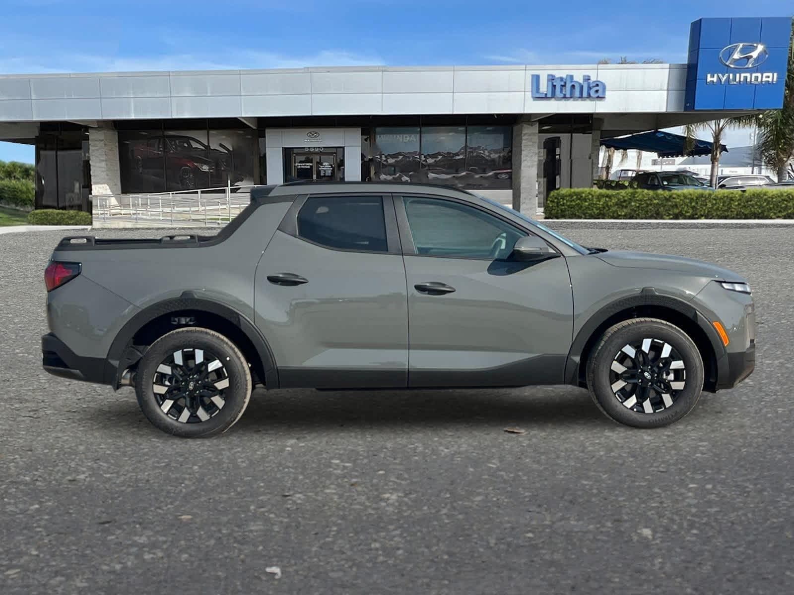 Thumbnail: 2026 Hyundai Santa Cruz - 8