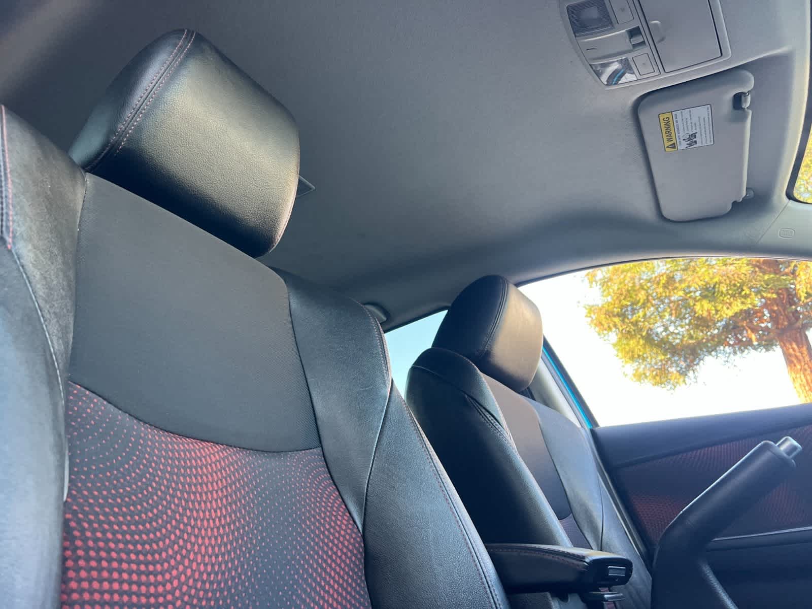 Thumbnail: 2010 Mazda Mazda3 - 17